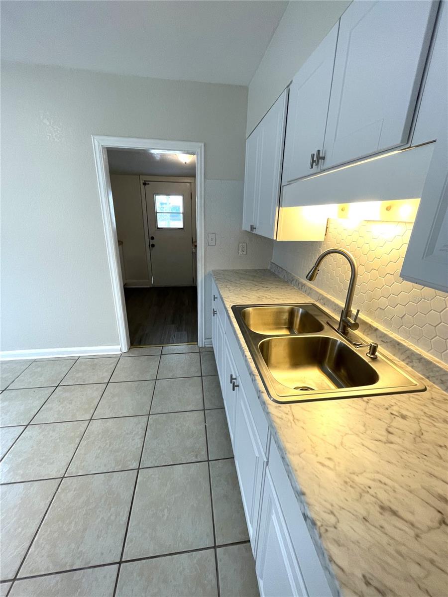 508 STANLEY AVE, FROSTPROOF, FL, 33843