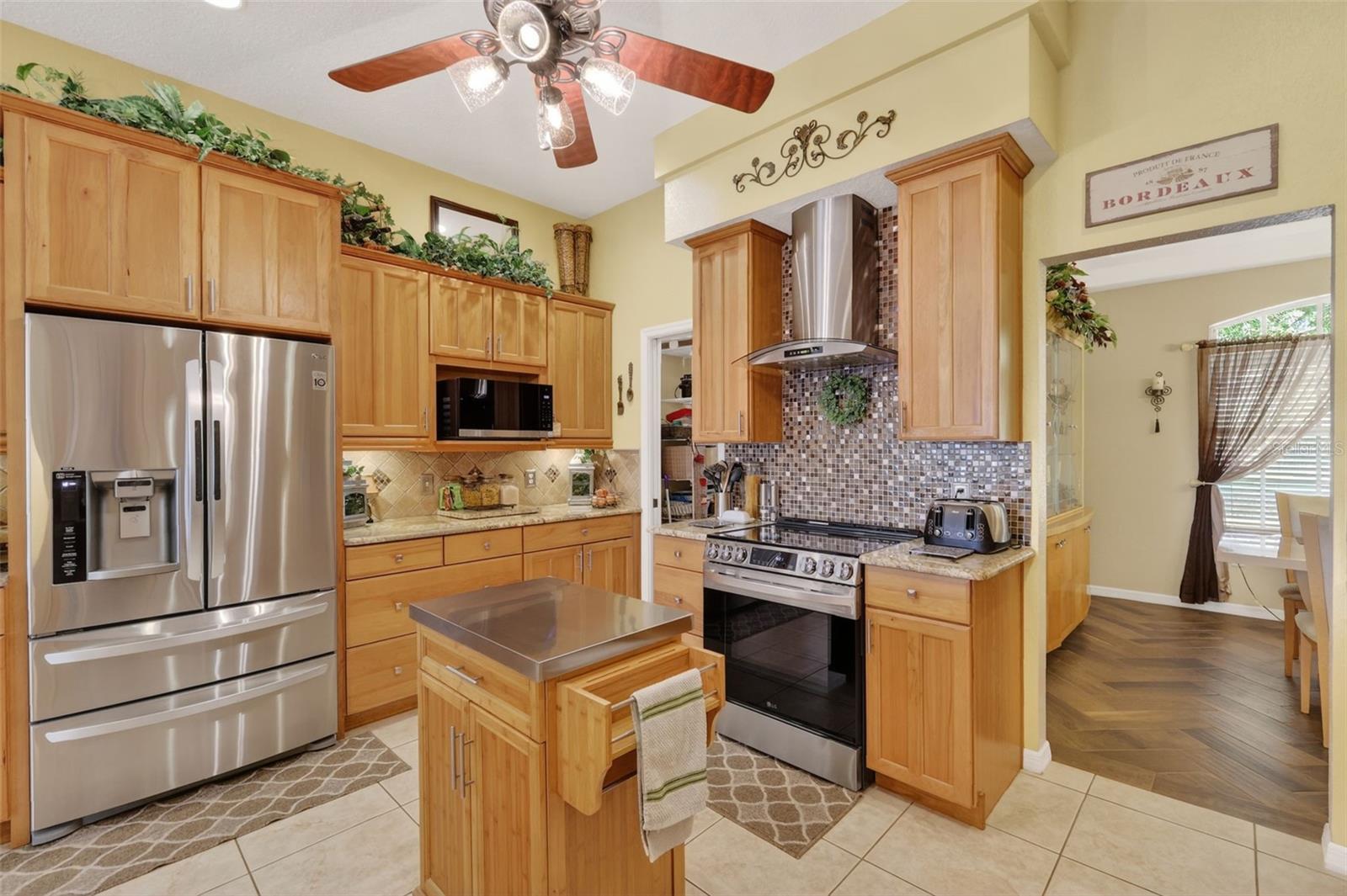 19703 TWIN PONDS RD, UMATILLA, FL, 32784