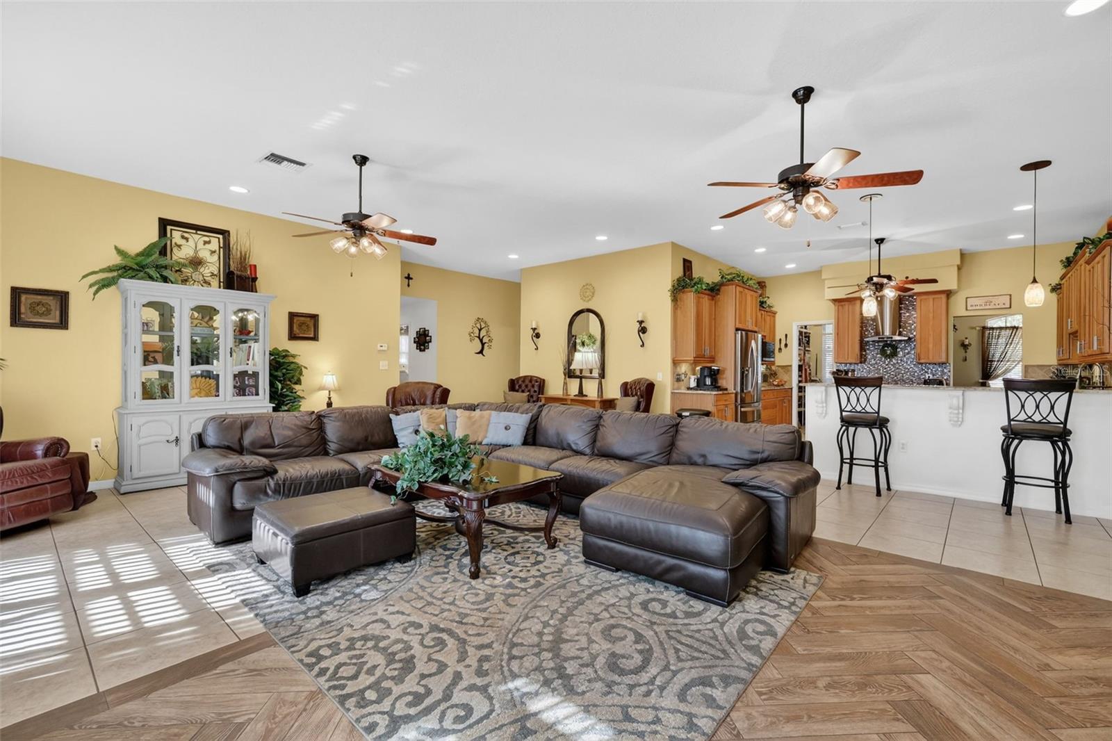19703 TWIN PONDS RD, UMATILLA, FL, 32784