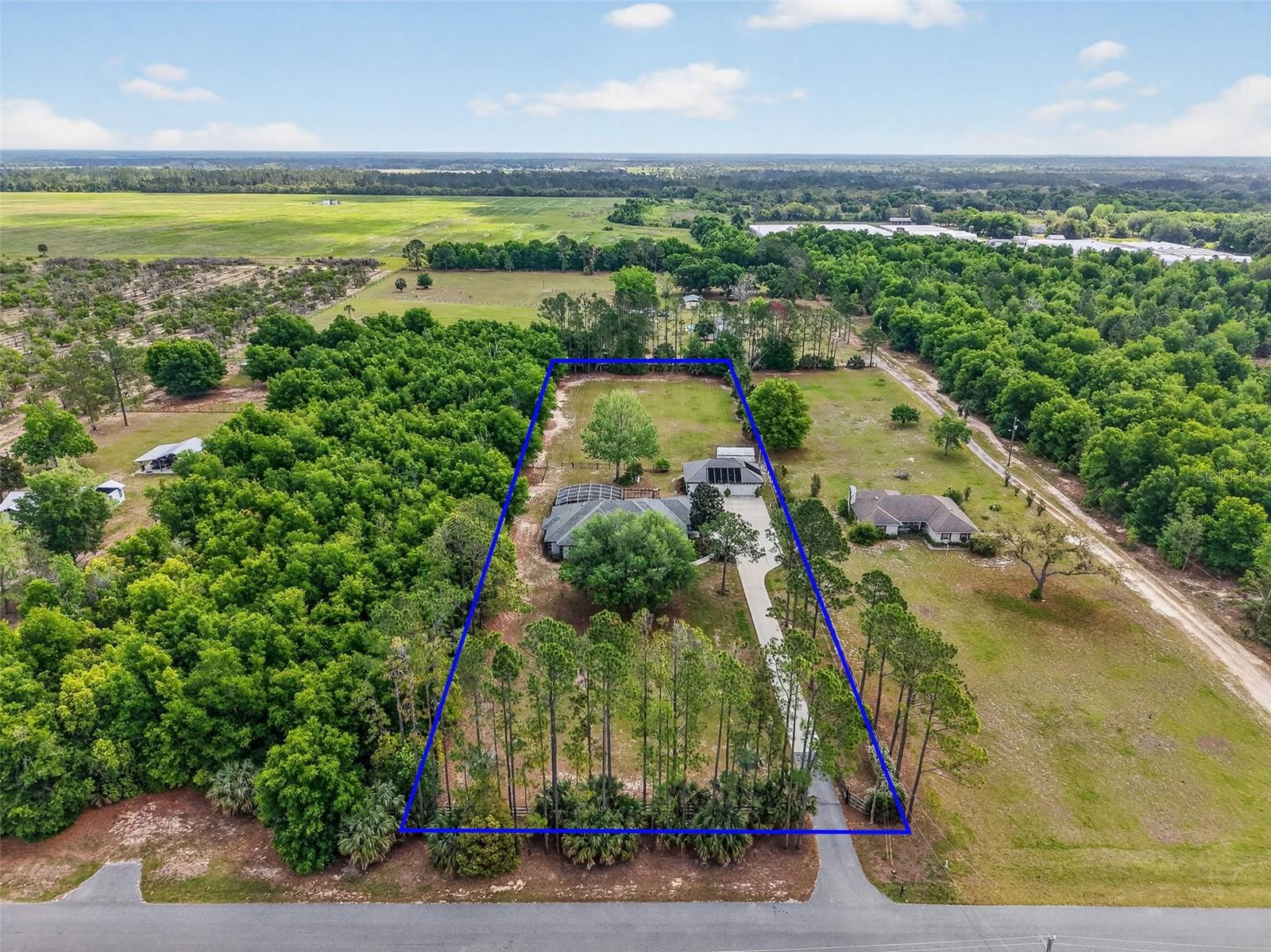 19703 TWIN PONDS RD, UMATILLA, FL, 32784