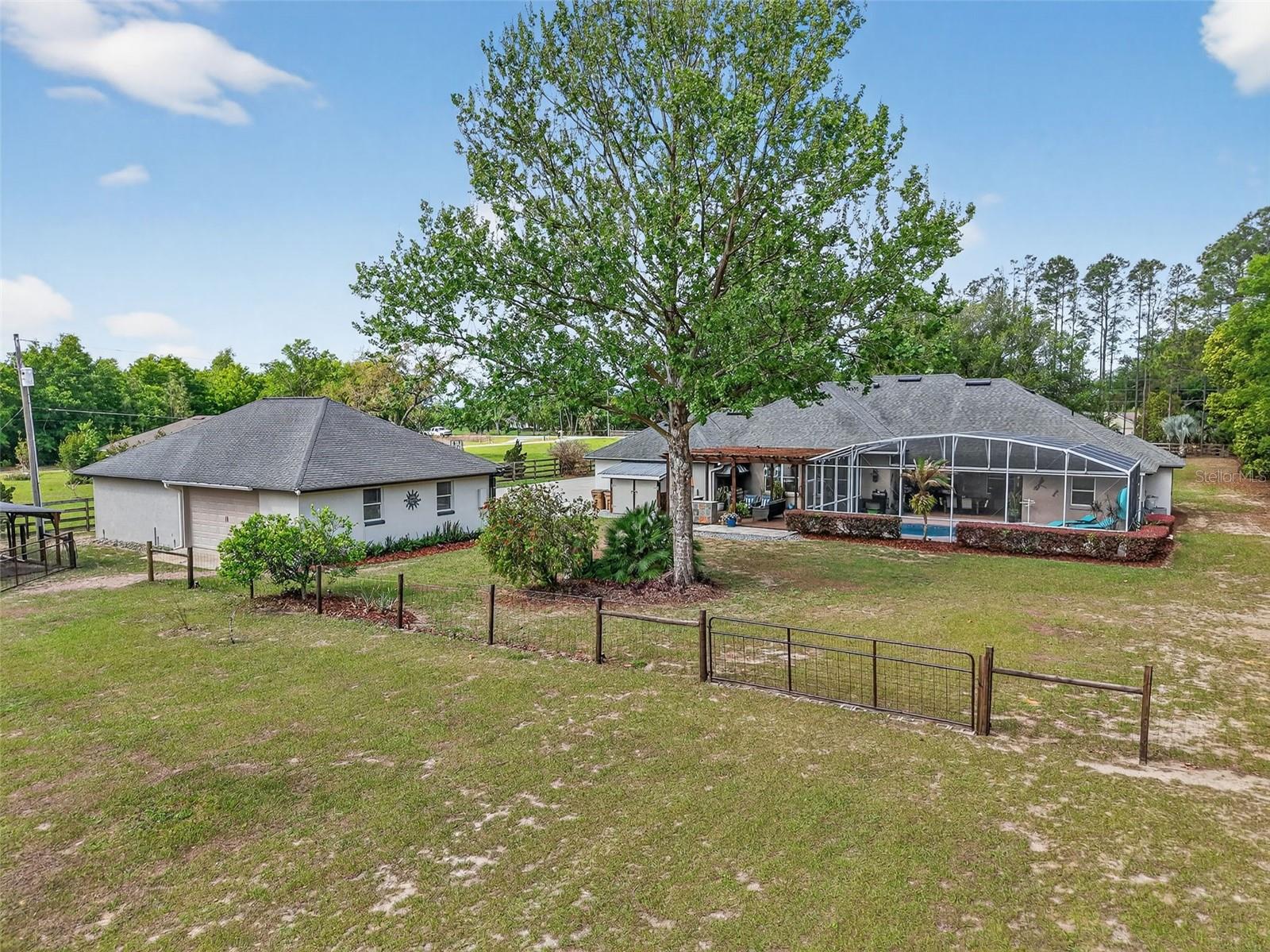 19703 TWIN PONDS RD, UMATILLA, FL, 32784