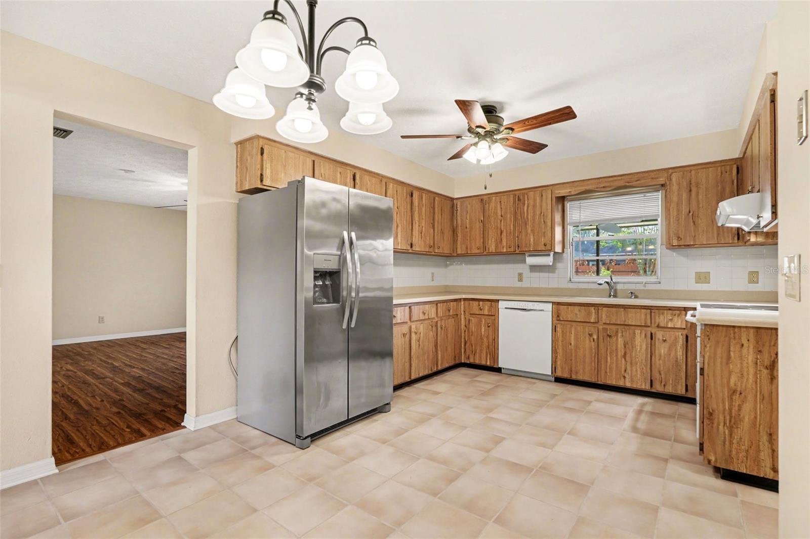 1709 SAKURA DR, VALRICO, FL, 33596