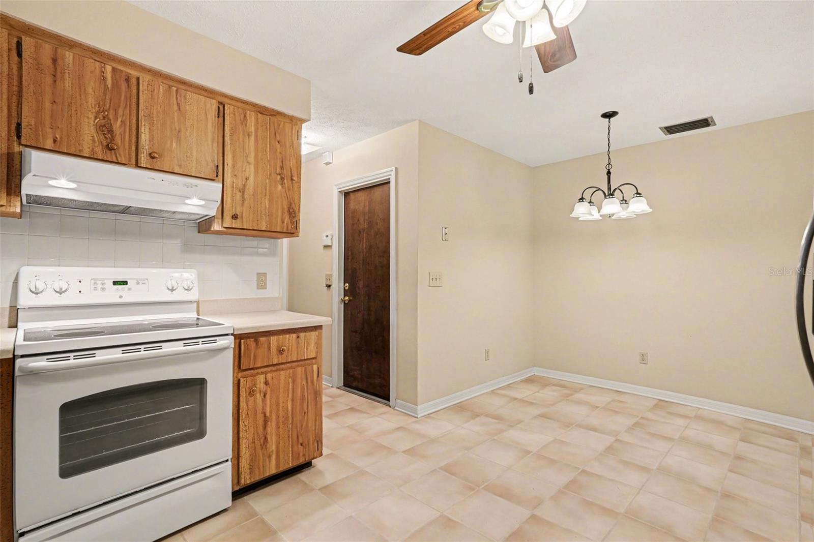 1709 SAKURA DR, VALRICO, FL, 33596