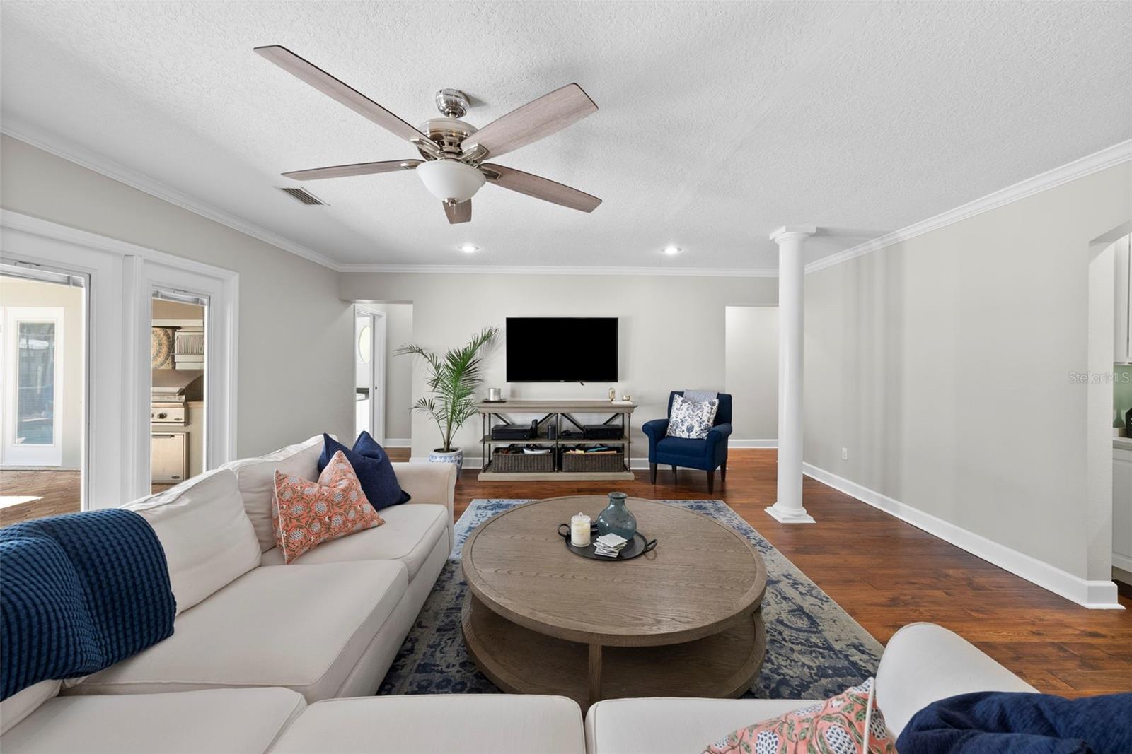 4002 W KENSINGTON AVE, TAMPA, FL, 33629