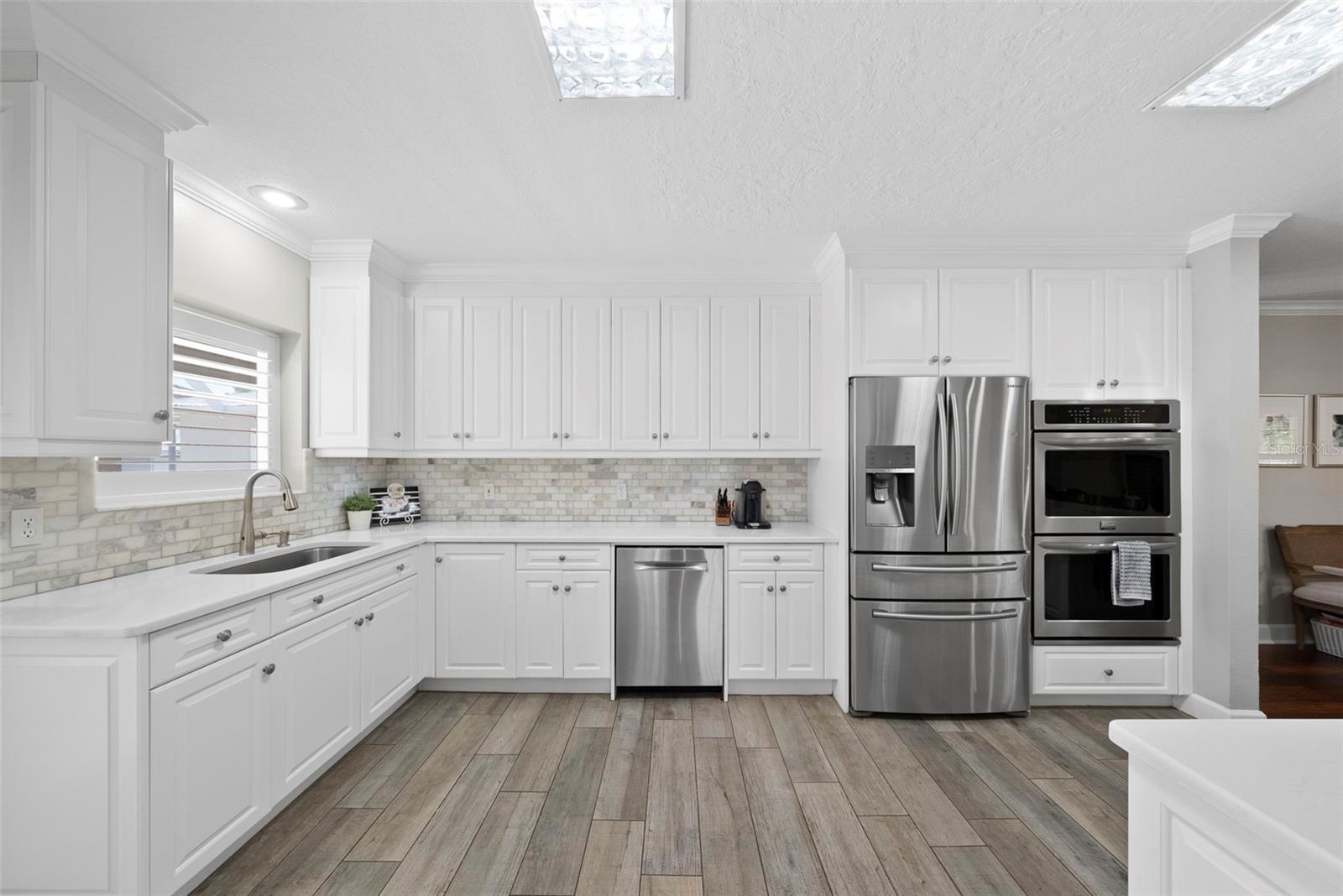 4002 W KENSINGTON AVE, TAMPA, FL, 33629