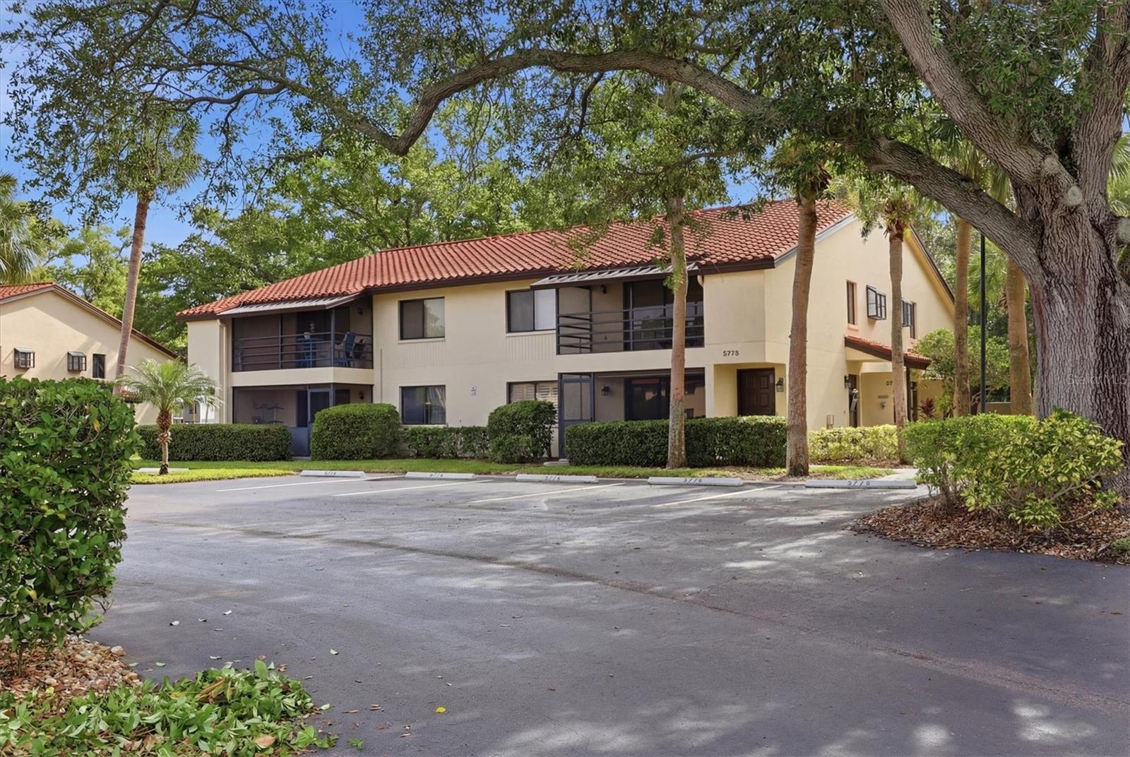 5765 GARDENS DR, SARASOTA, FL, 34243