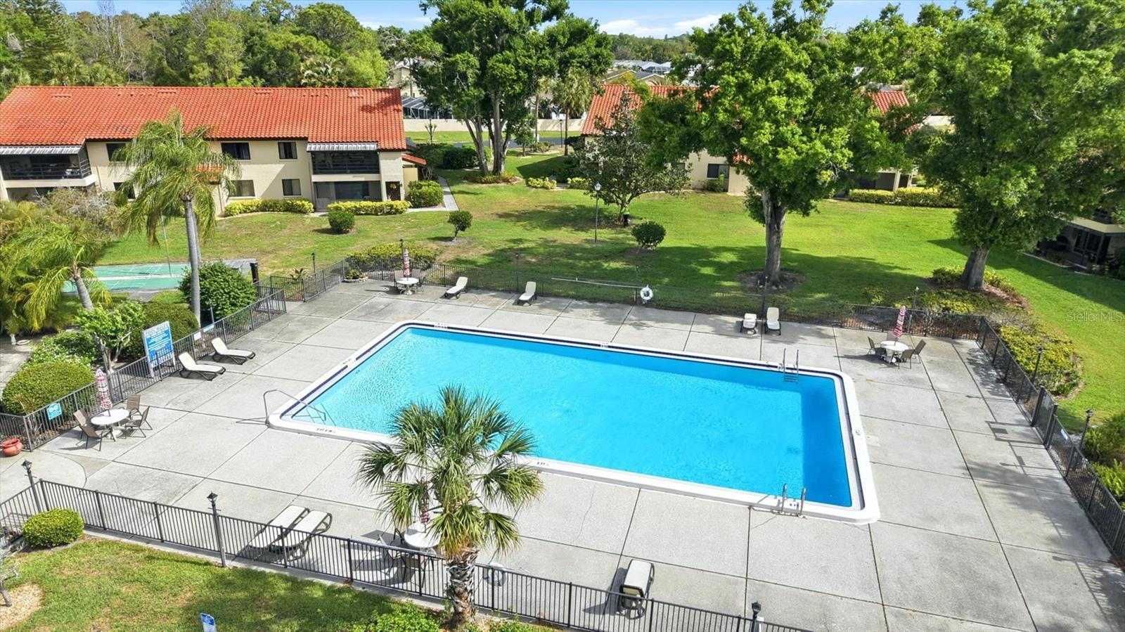 5765 GARDENS DR, SARASOTA, FL, 34243