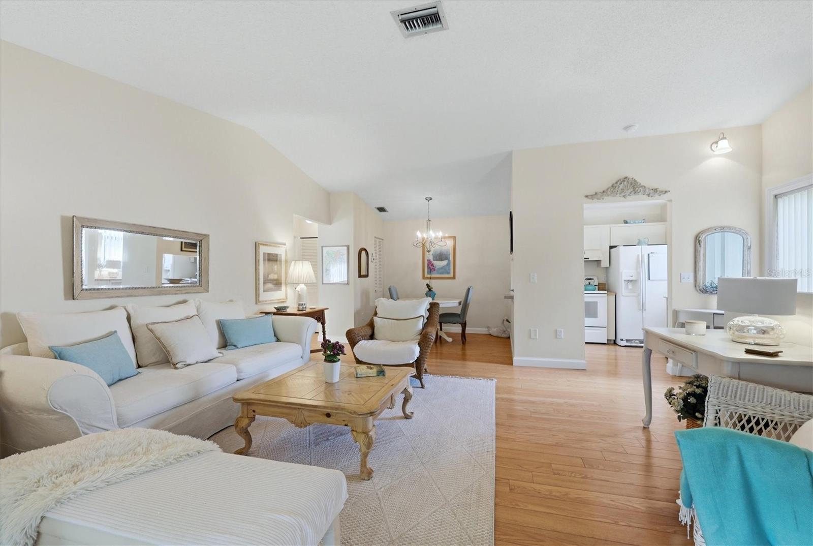 5765 GARDENS DR, SARASOTA, FL, 34243