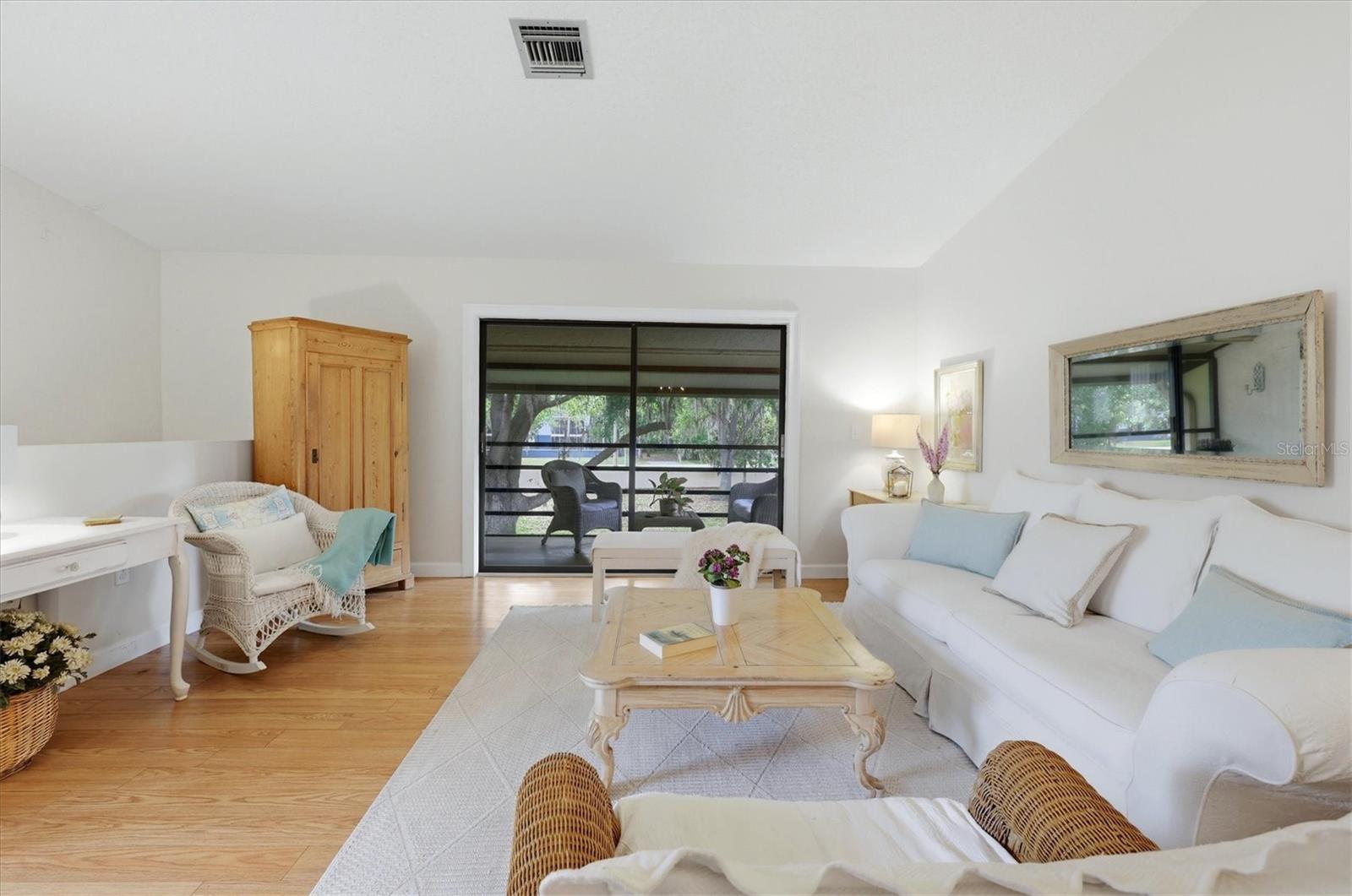 5765 GARDENS DR, SARASOTA, FL, 34243