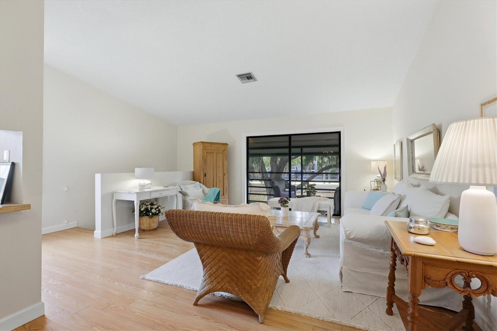 5765 GARDENS DR, SARASOTA, FL, 34243