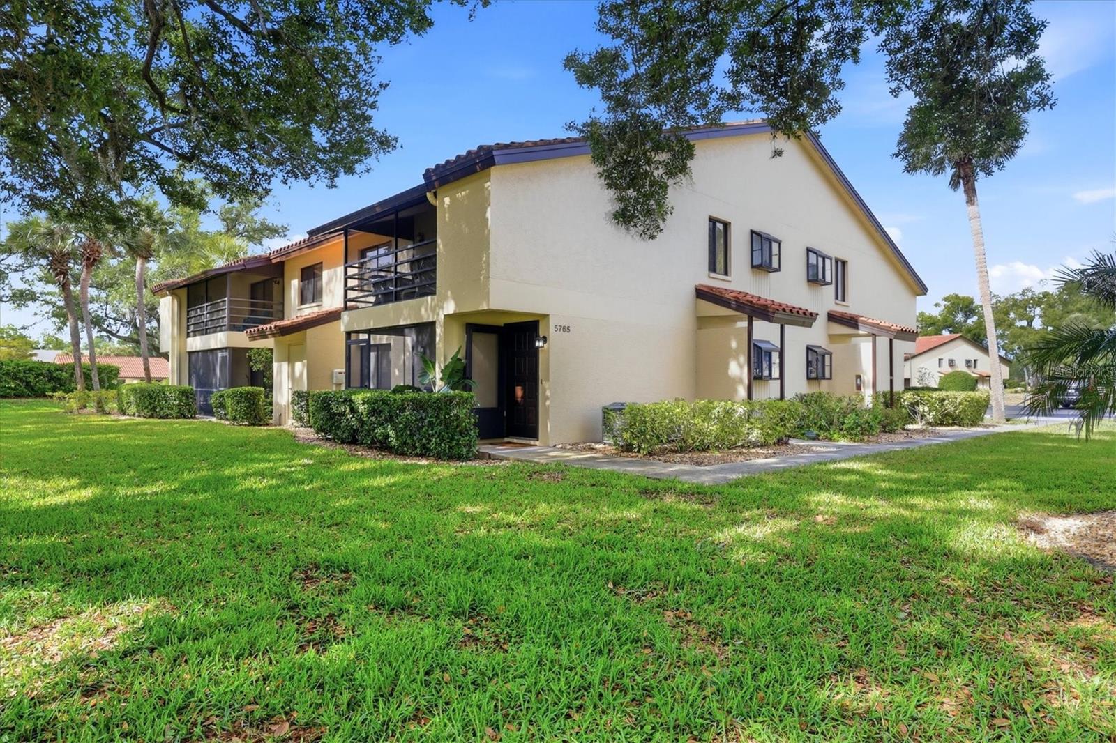 5765 GARDENS DR, SARASOTA, FL, 34243