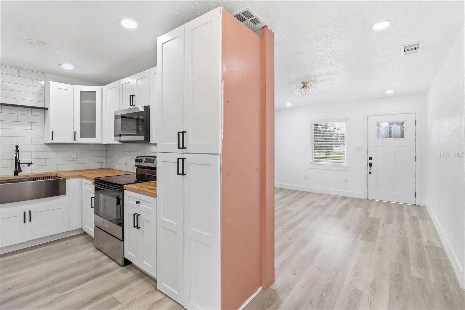 5345 AVON CT, ORLANDO, FL, 32807