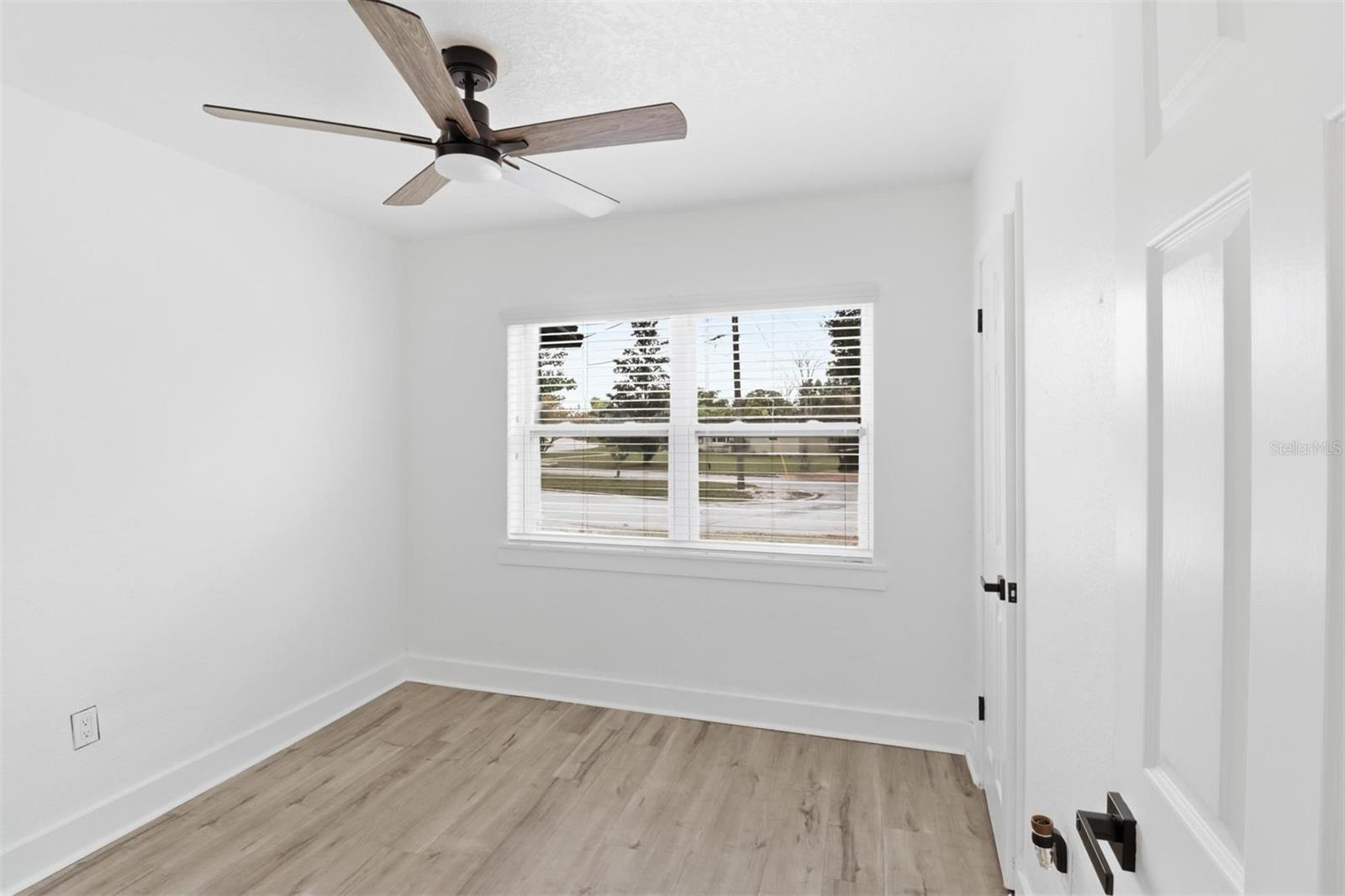 5345 AVON CT, ORLANDO, FL, 32807