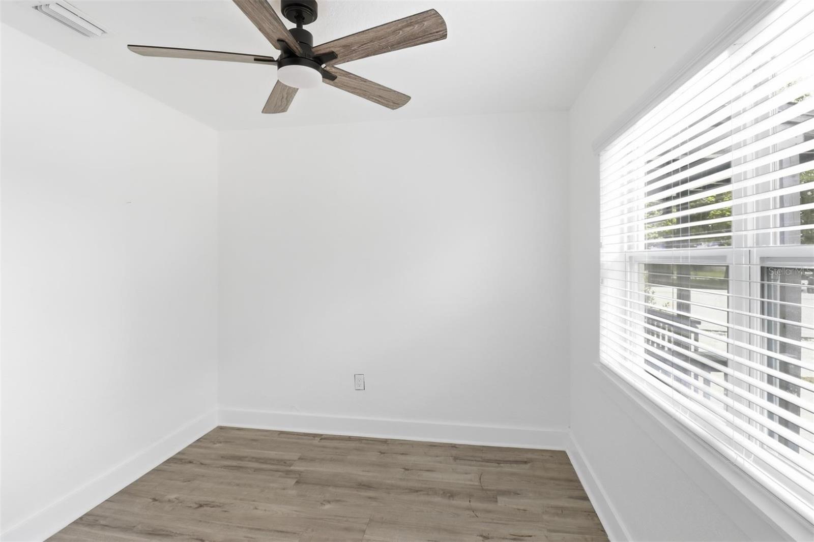 5345 AVON CT, ORLANDO, FL, 32807