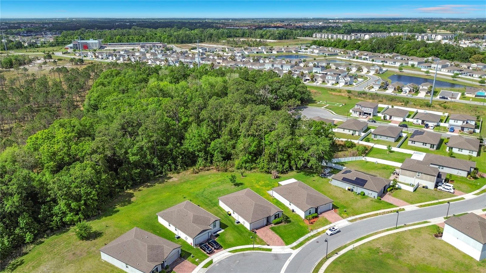 525 VISTA VILLAGES BLVD, DAVENPORT, FL, 33896