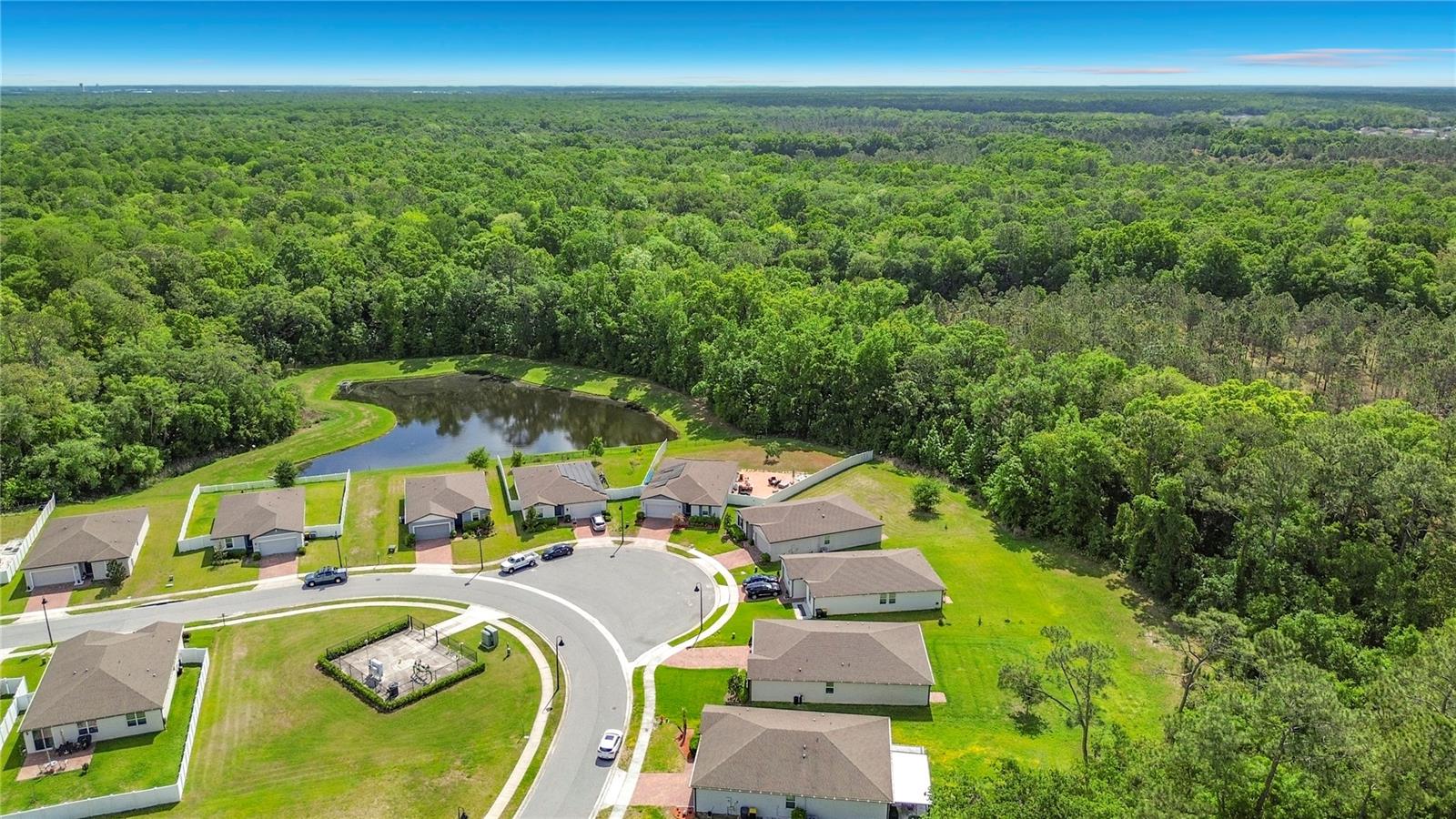 525 VISTA VILLAGES BLVD, DAVENPORT, FL, 33896