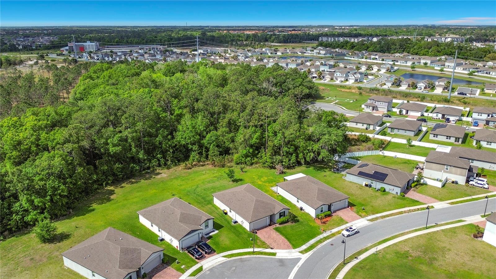 525 VISTA VILLAGES BLVD, DAVENPORT, FL, 33896