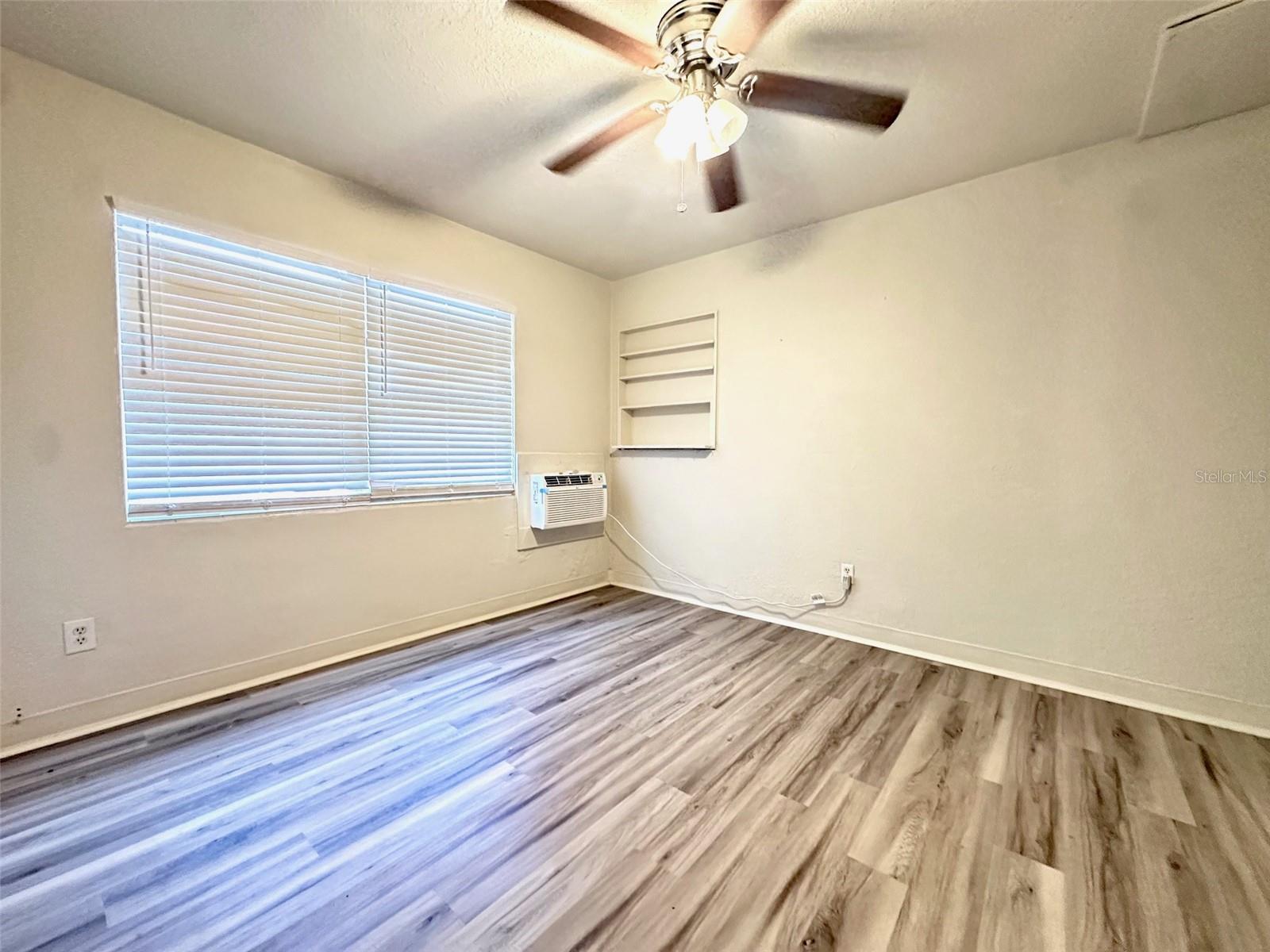 1102 SUNSET POINT RD #2, CLEARWATER, FL, 33755