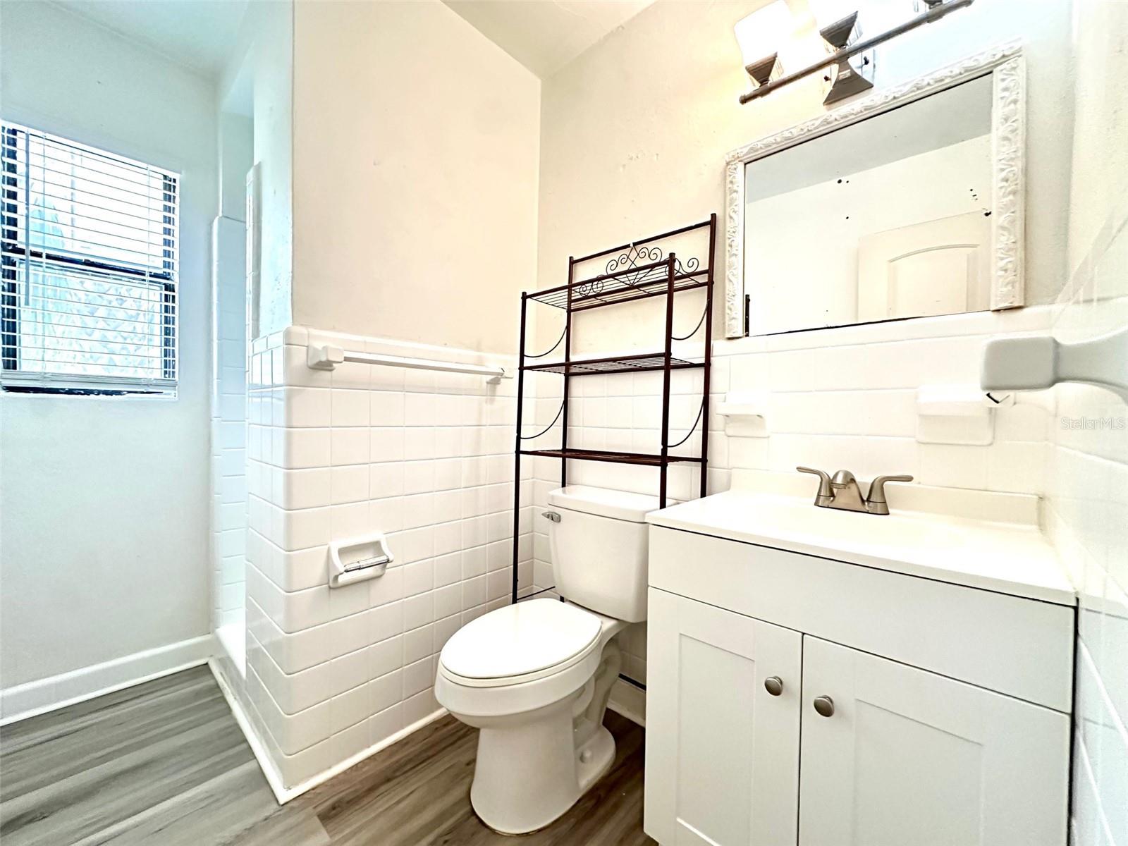 1102 SUNSET POINT RD #2, CLEARWATER, FL, 33755