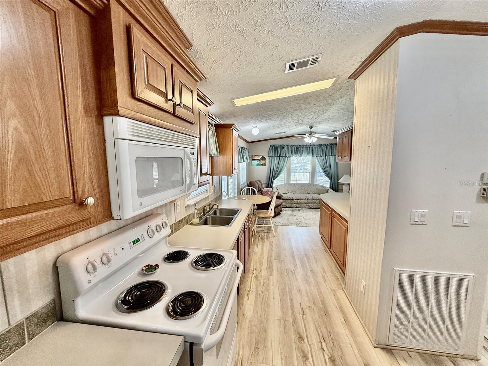 3012 NE 104TH AVE, SILVER SPRINGS, FL, 34488
