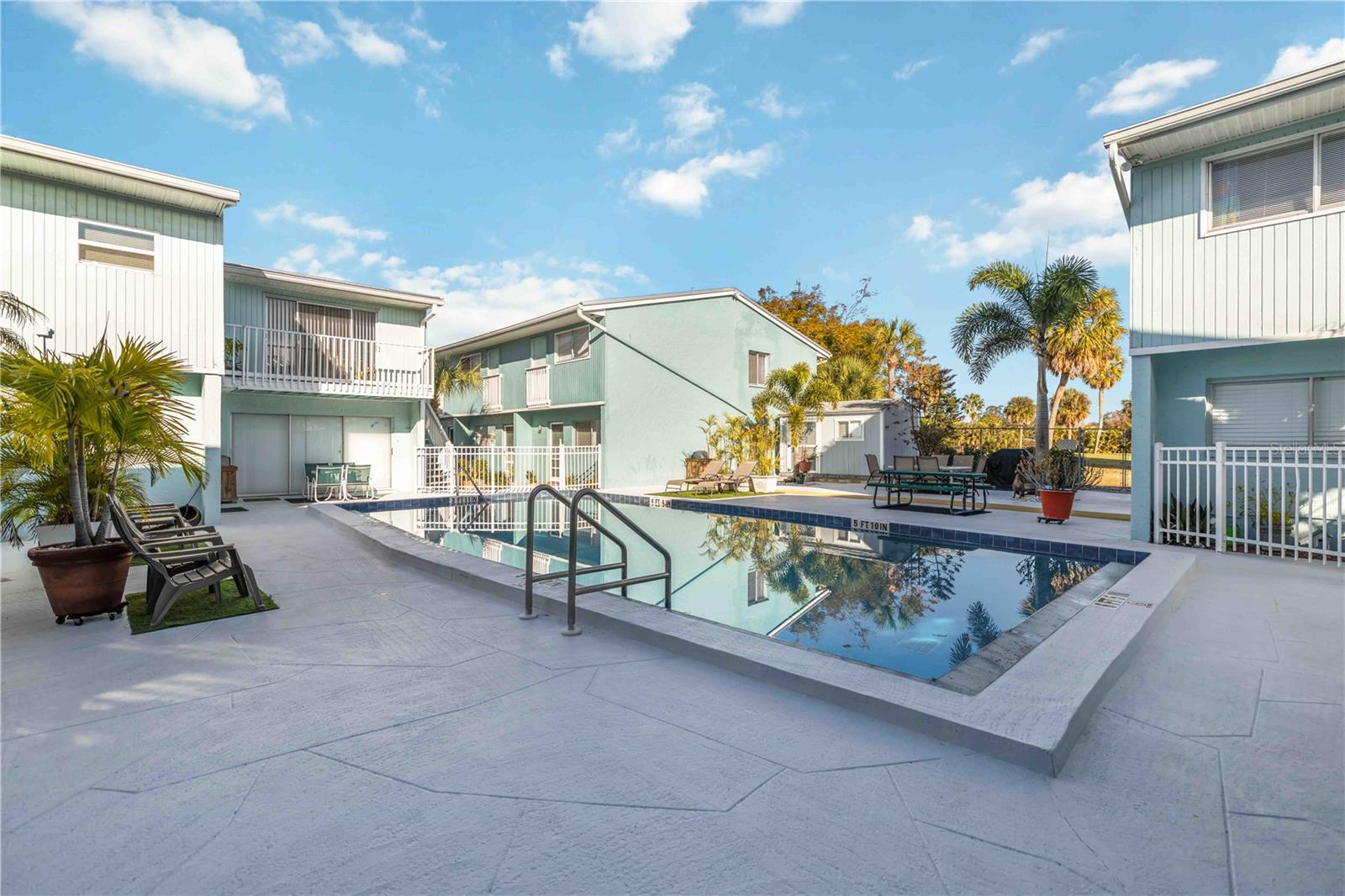 3569 BEE RIDGE, SARASOTA, FL, 34239