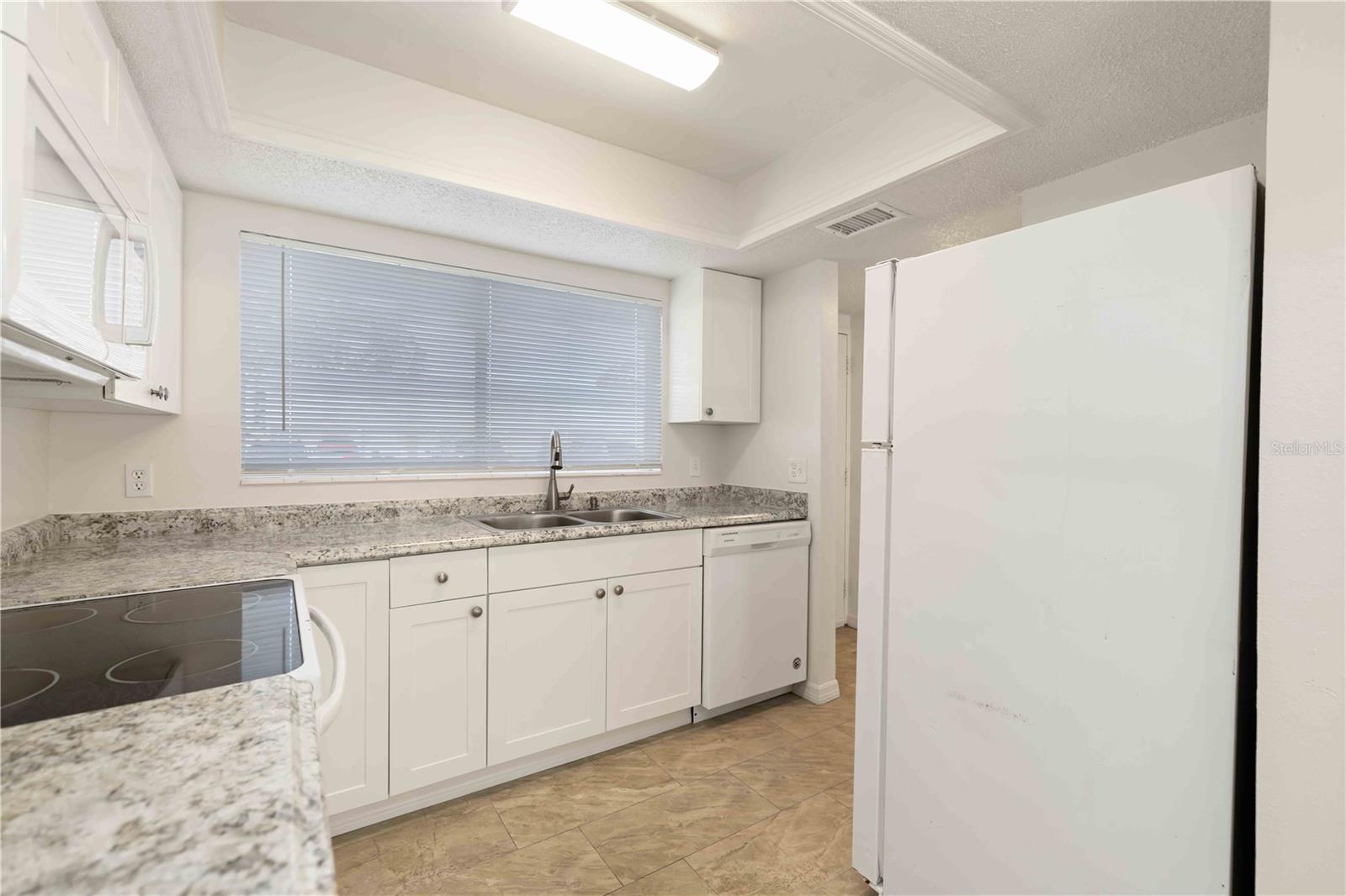 3569 BEE RIDGE, SARASOTA, FL, 34239