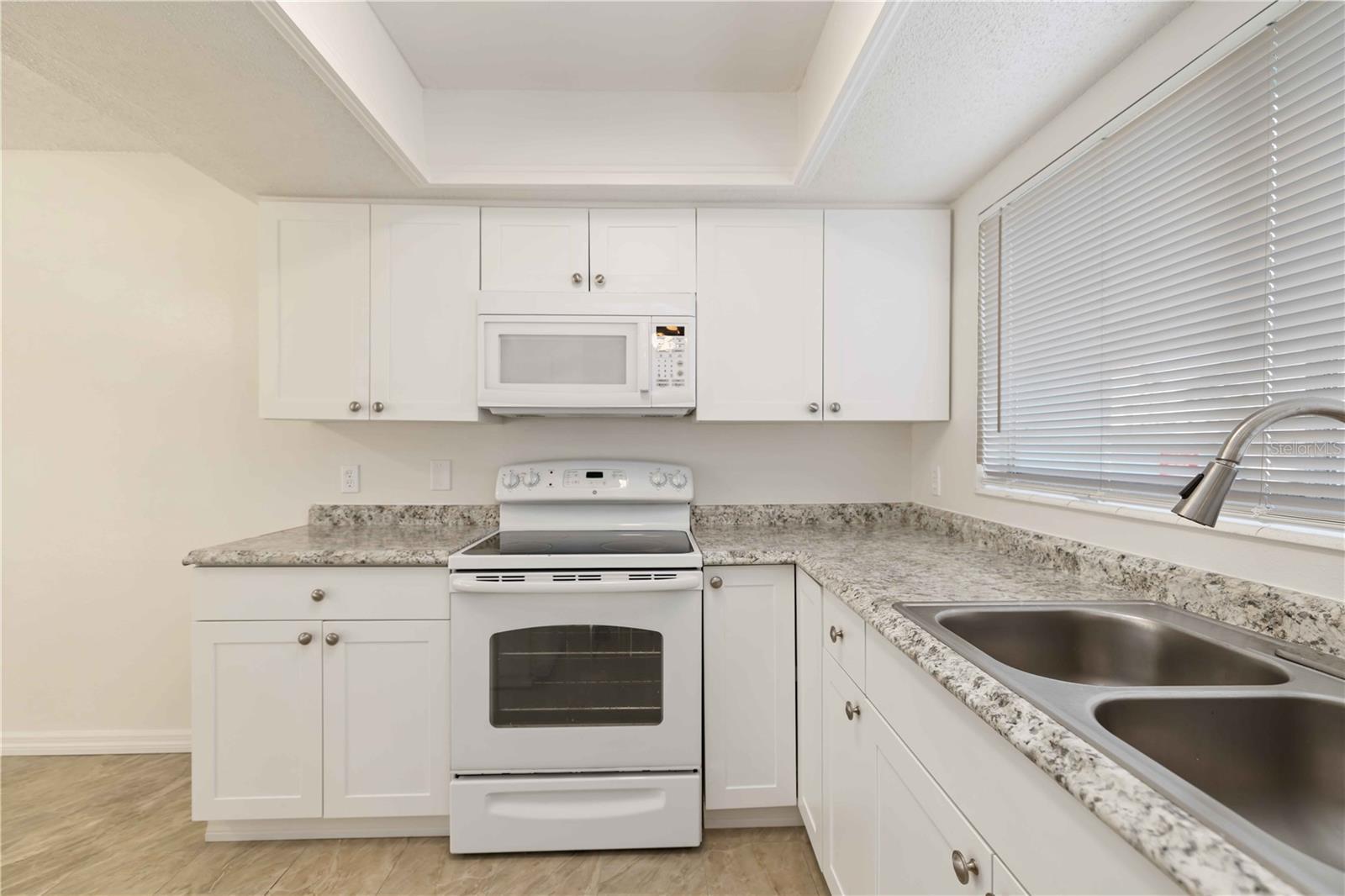 3569 BEE RIDGE, SARASOTA, FL, 34239
