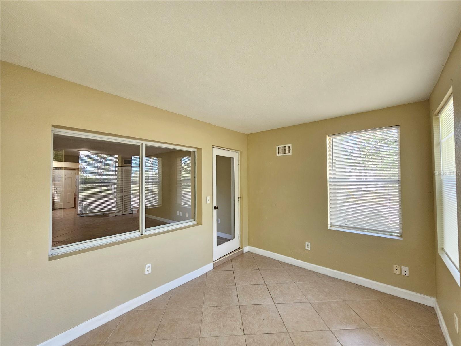 1365 DREW ST #102, CLEARWATER, FL, 33755