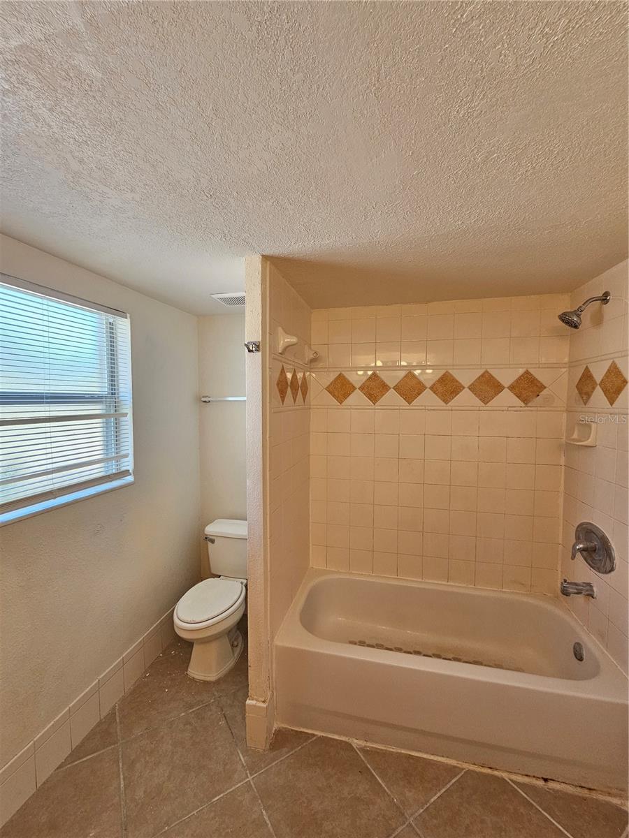 1365 DREW ST #102, CLEARWATER, FL, 33755