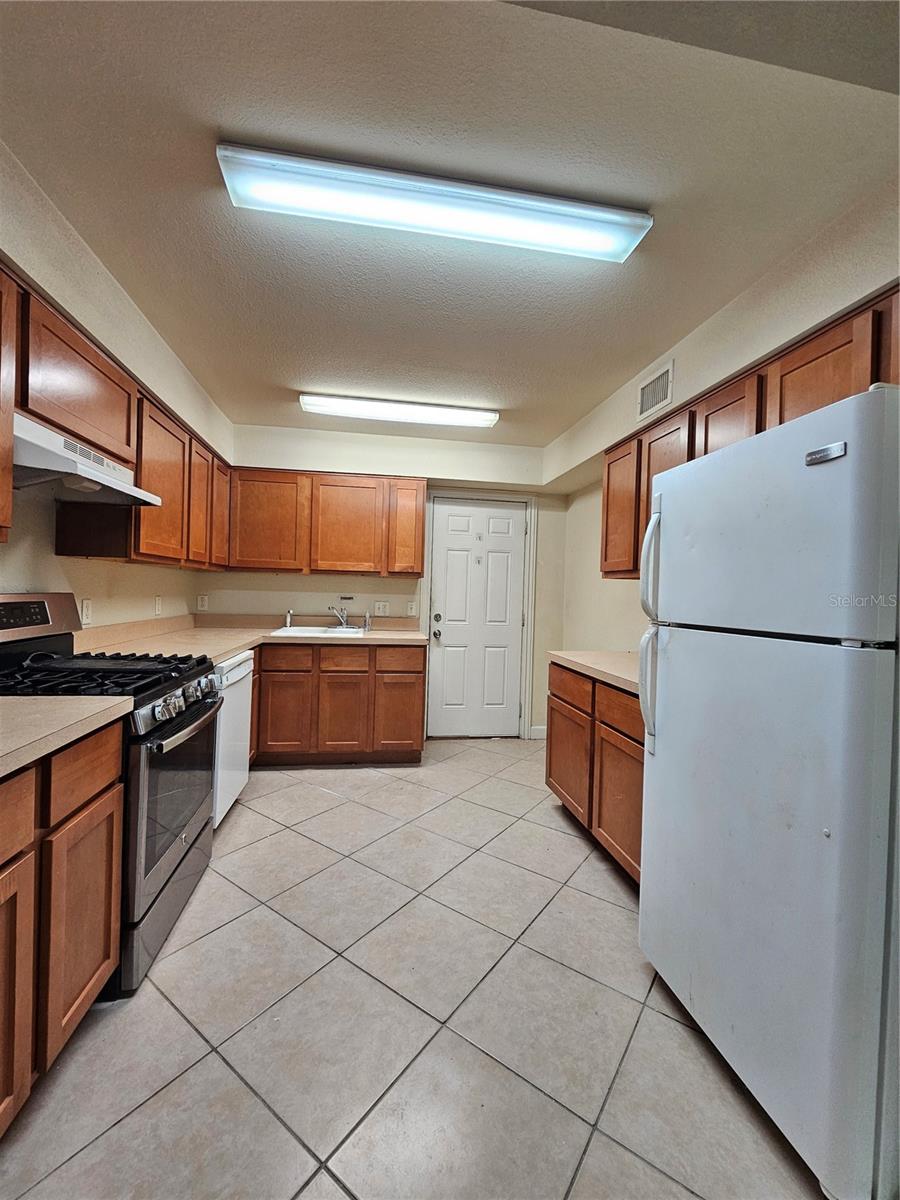 1365 DREW ST #102, CLEARWATER, FL, 33755