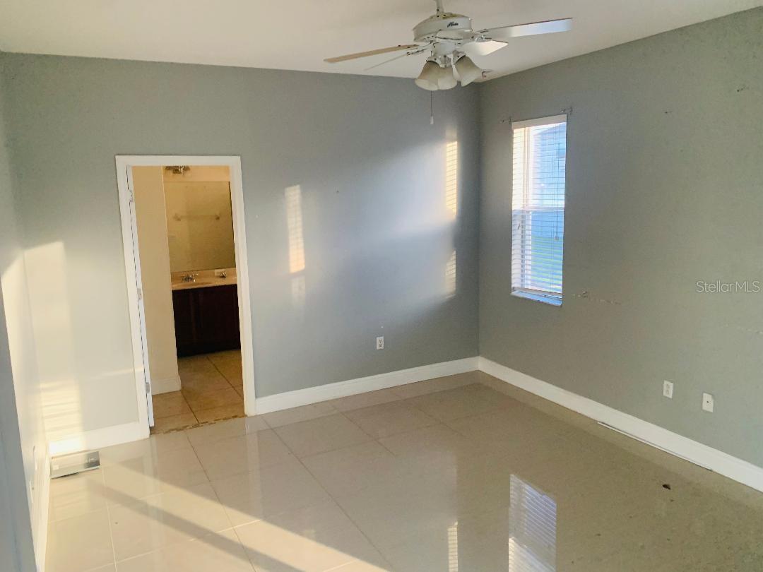 2454 HAMLET CIR, LAKELAND, FL, 33810