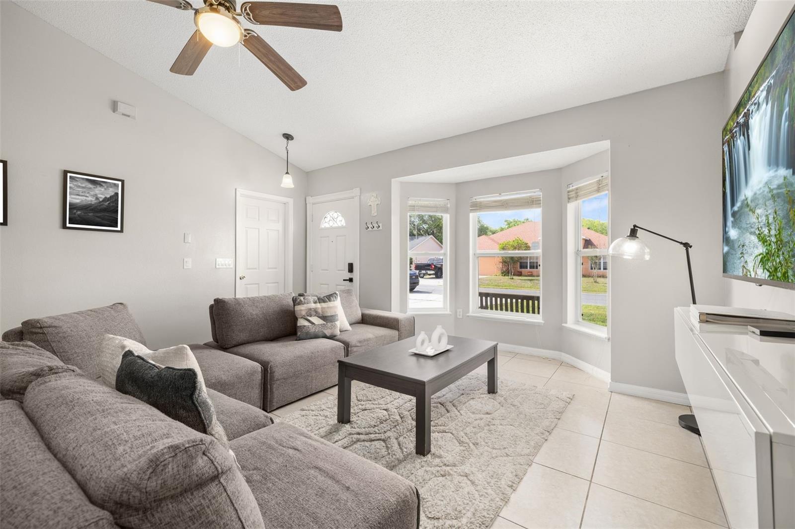 638 BASINGSTOKE CT, KISSIMMEE, FL, 34758