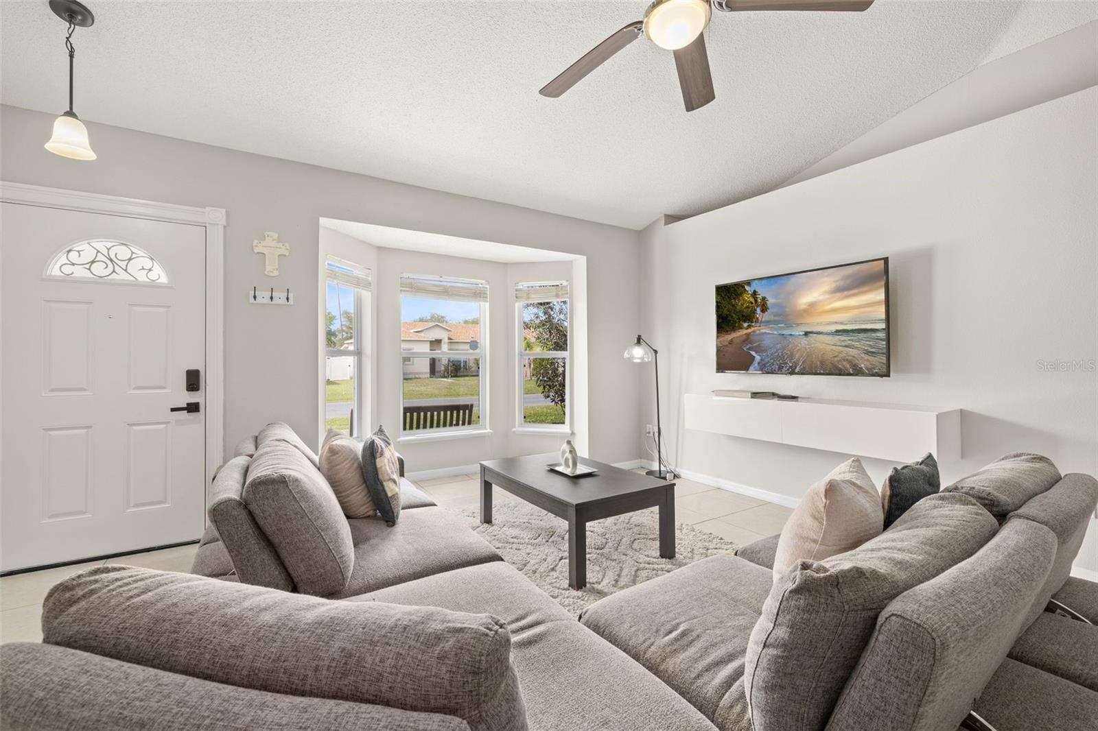 638 BASINGSTOKE CT, KISSIMMEE, FL, 34758