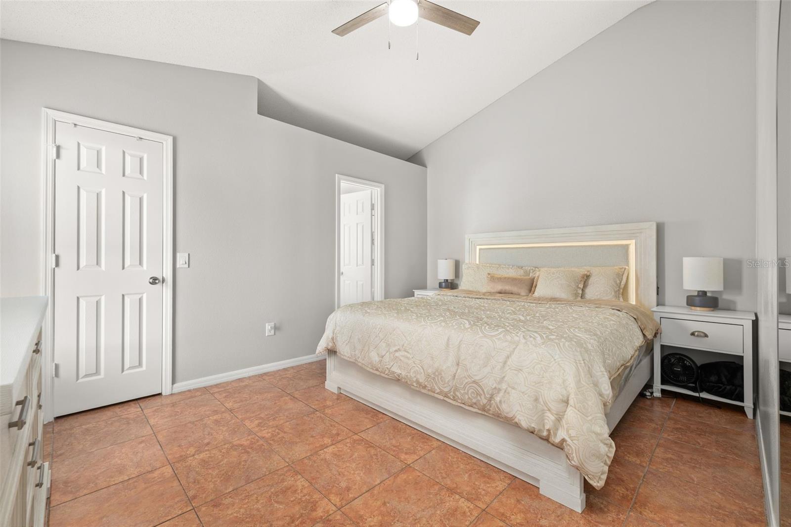 638 BASINGSTOKE CT, KISSIMMEE, FL, 34758