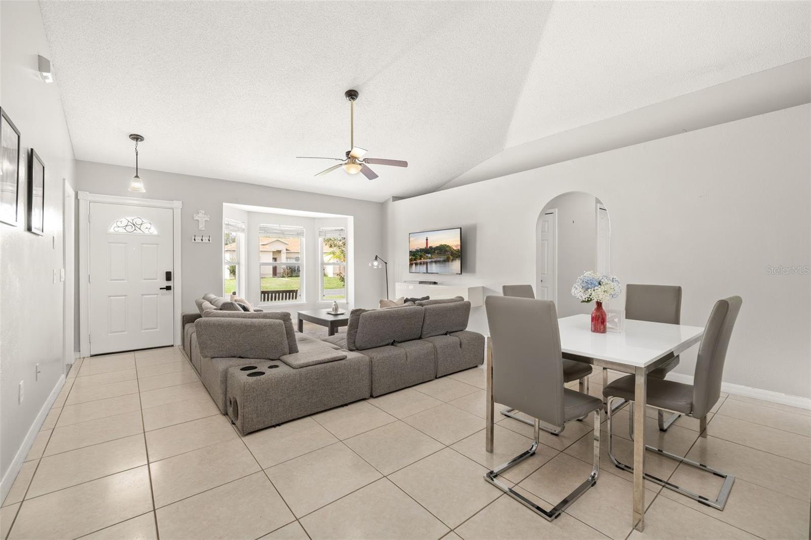638 BASINGSTOKE CT, KISSIMMEE, FL, 34758