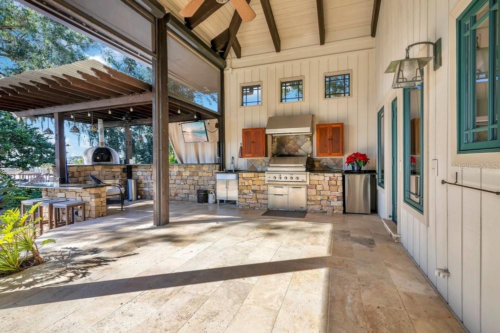 10577 DOWN LAKEVIEW CIR, WINDERMERE, FL, 34786