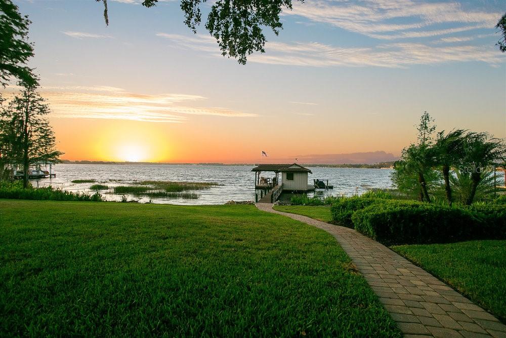 10577 DOWN LAKEVIEW CIR, WINDERMERE, FL, 34786