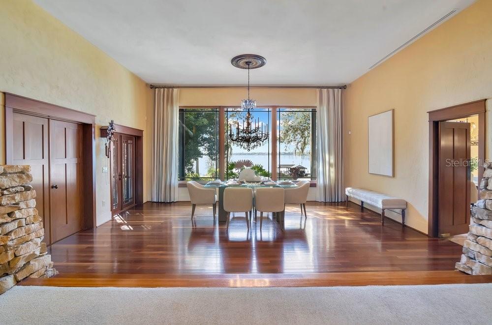 10577 DOWN LAKEVIEW CIR, WINDERMERE, FL, 34786