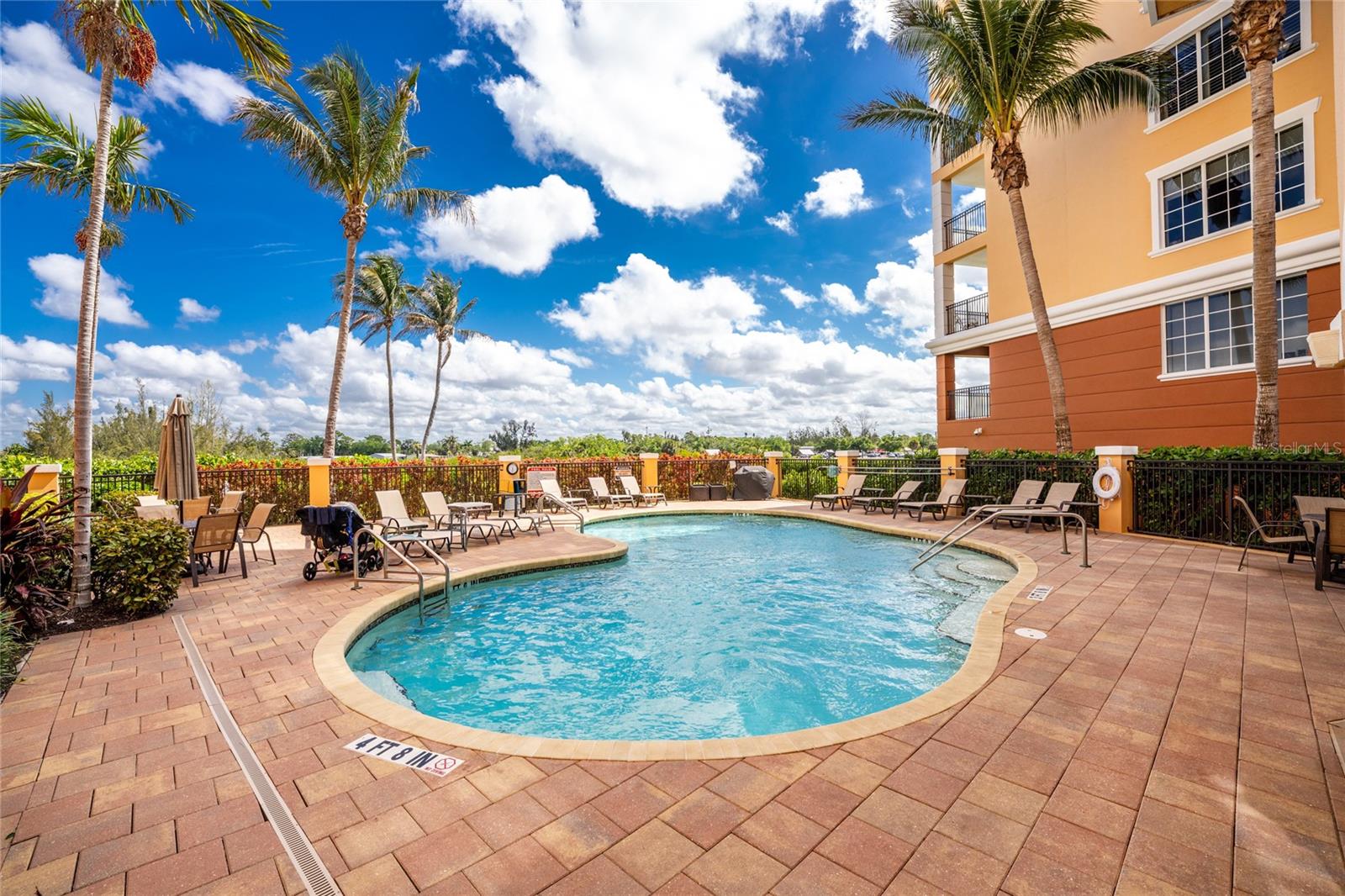 167 TAMPA AVE E #412, VENICE, FL, 34285