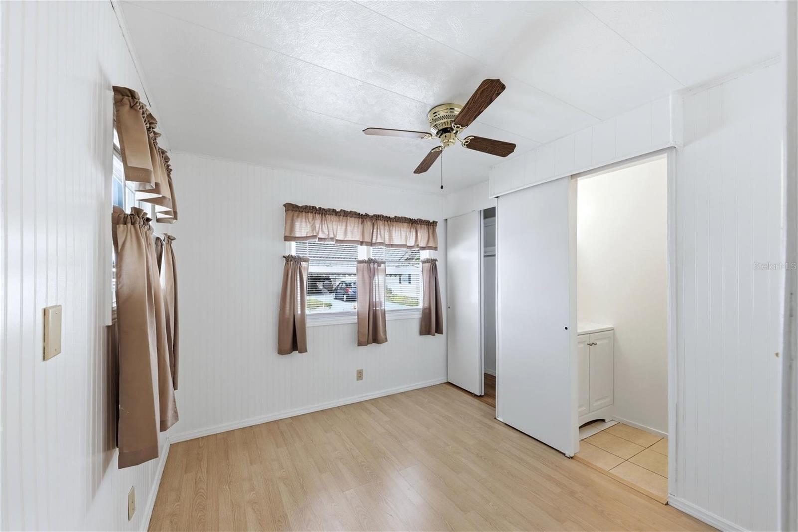 5236 KENWOOD AVE, SARASOTA, FL, 34234