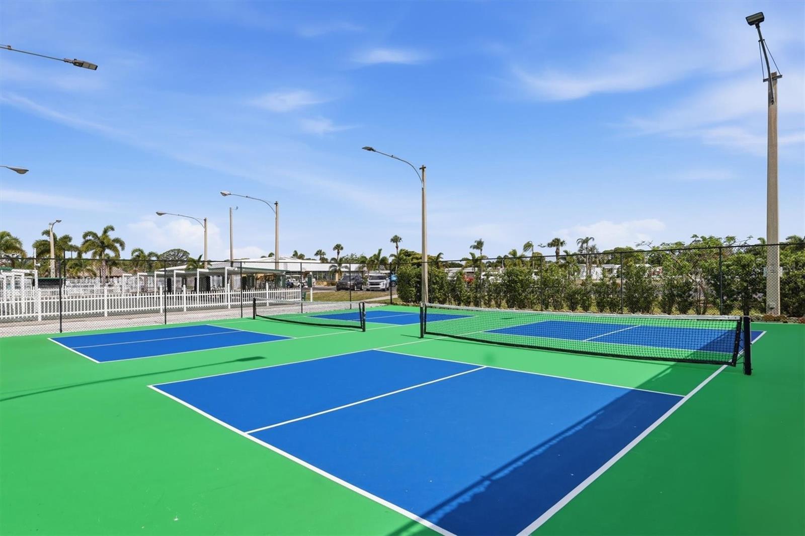 5236 KENWOOD AVE, SARASOTA, FL, 34234