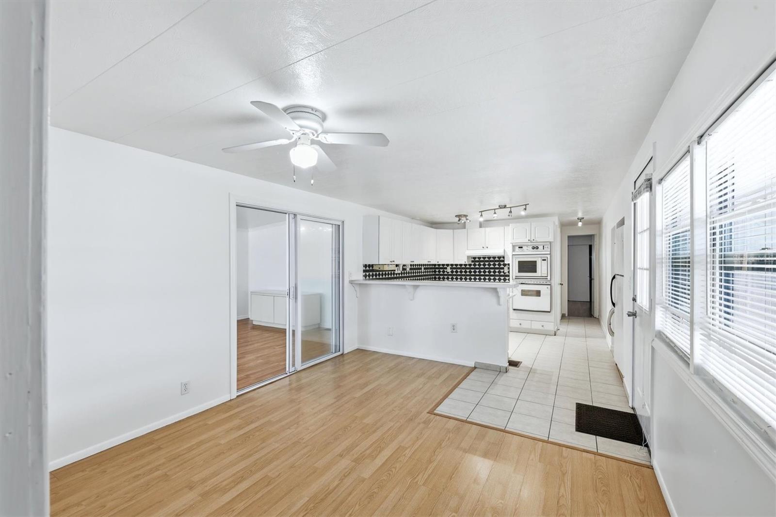 5236 KENWOOD AVE, SARASOTA, FL, 34234