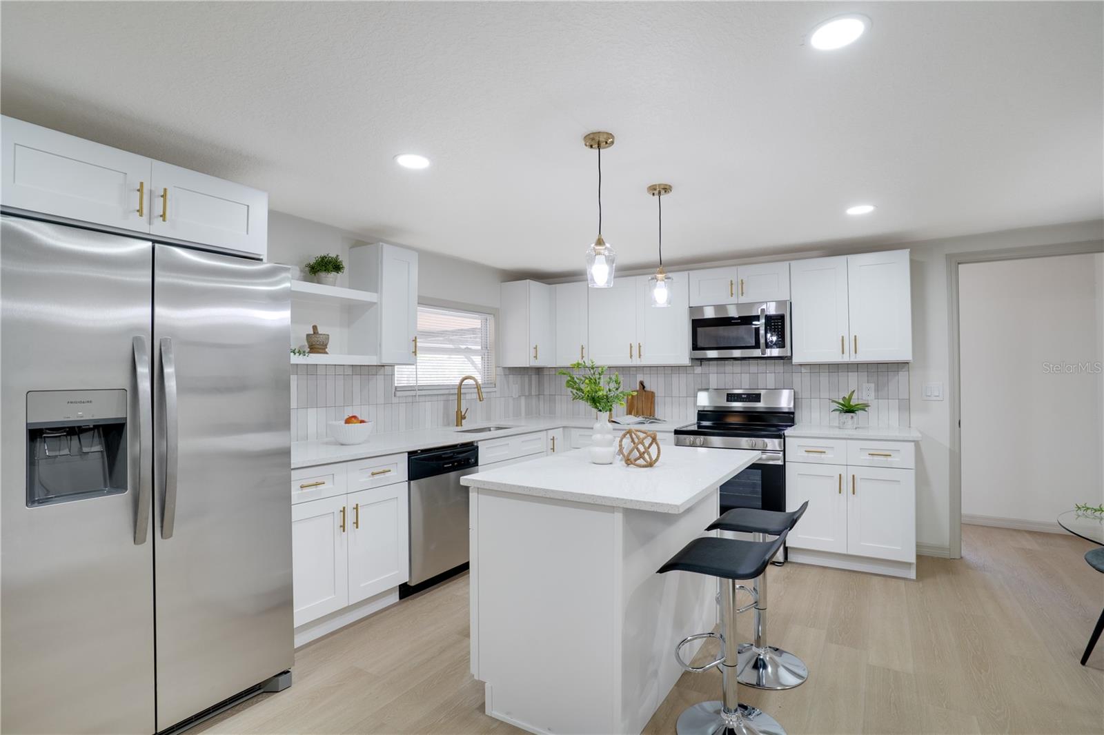 5150 76TH ST N, ST PETERSBURG, FL, 33709