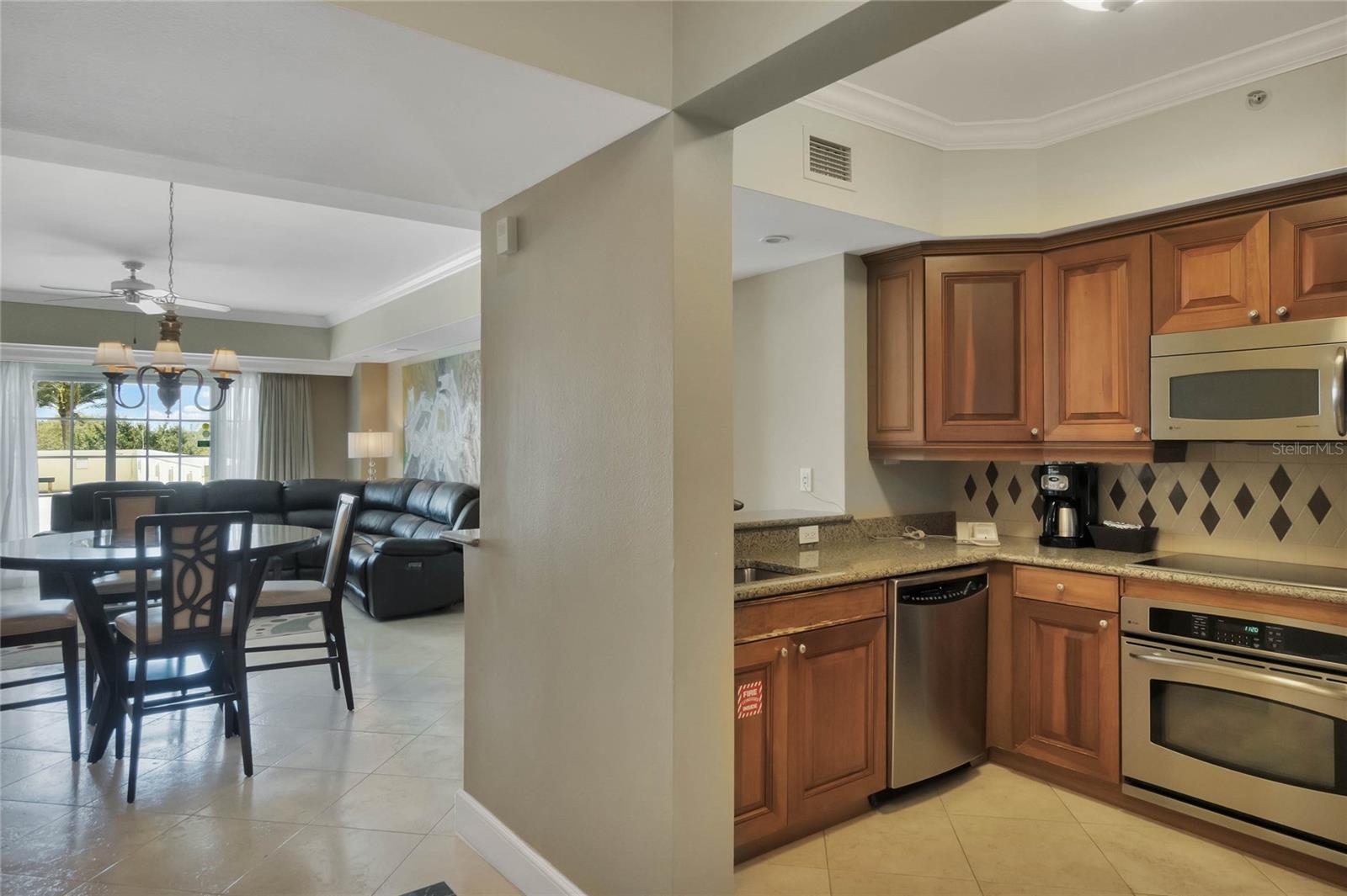 7593 GATHERING DR #206, REUNION, FL, 34747