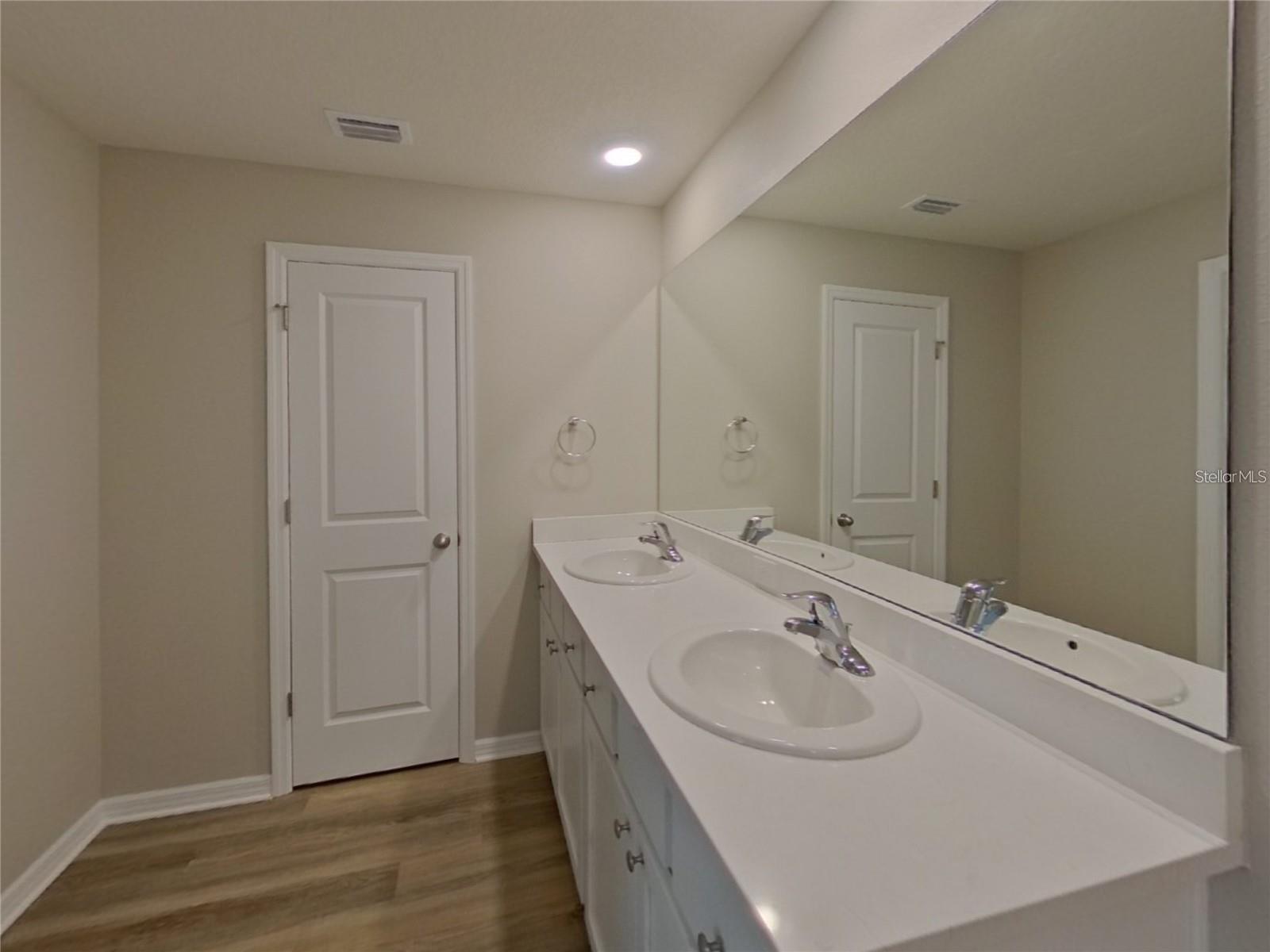 10733 HIDDEN BANKS GLEN, PARRISH, FL, 34219