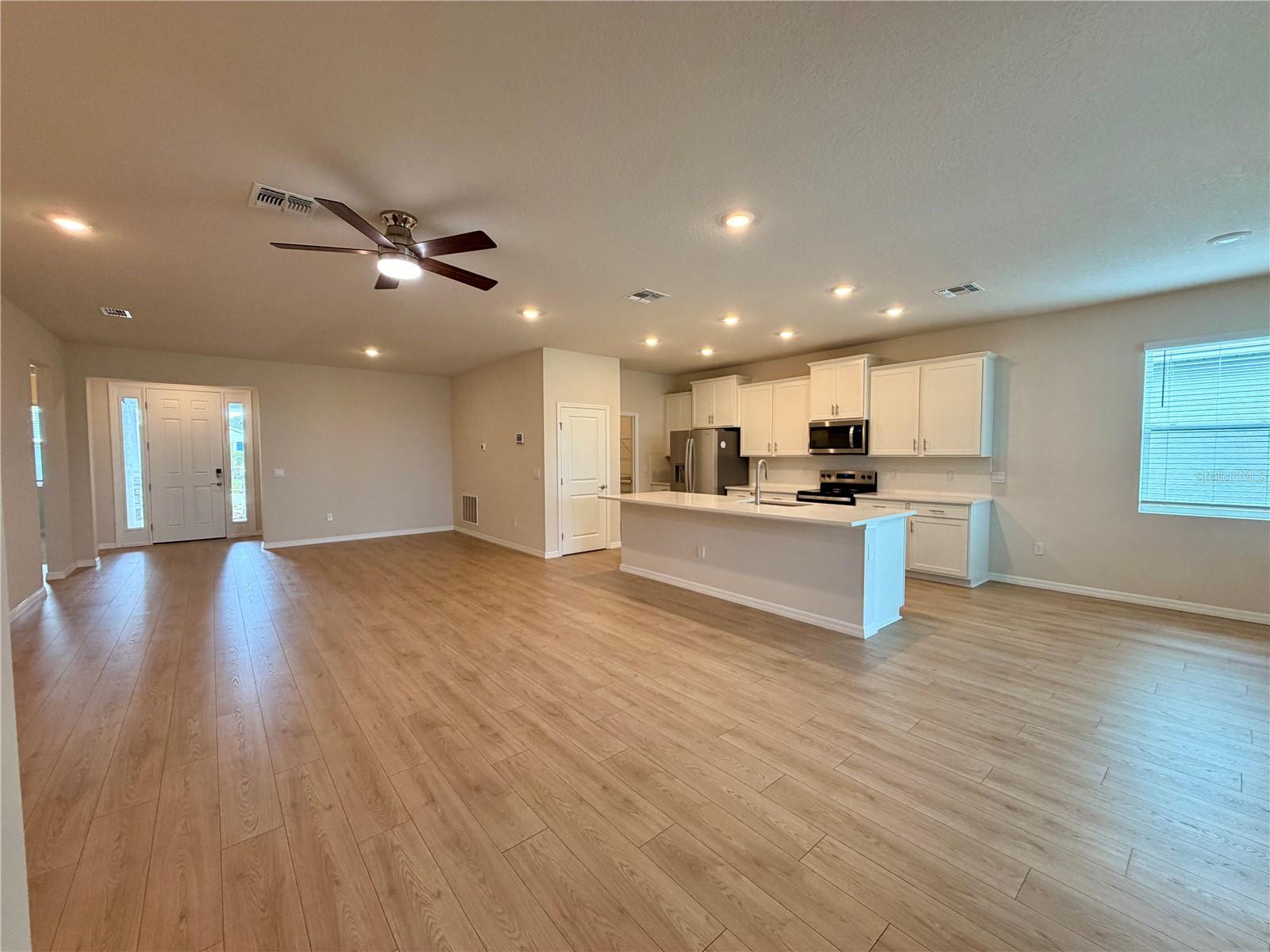 18241 BEACH RANCH TER, LAKEWOOD RANCH, FL, 34211