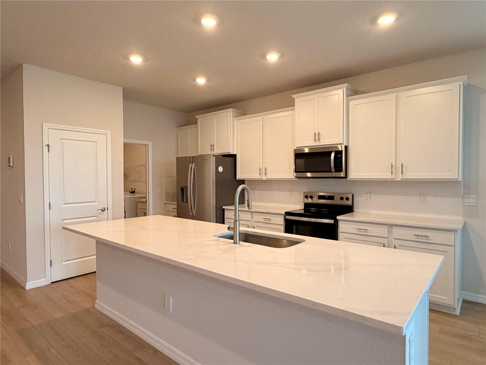 18241 BEACH RANCH TER, LAKEWOOD RANCH, FL, 34211