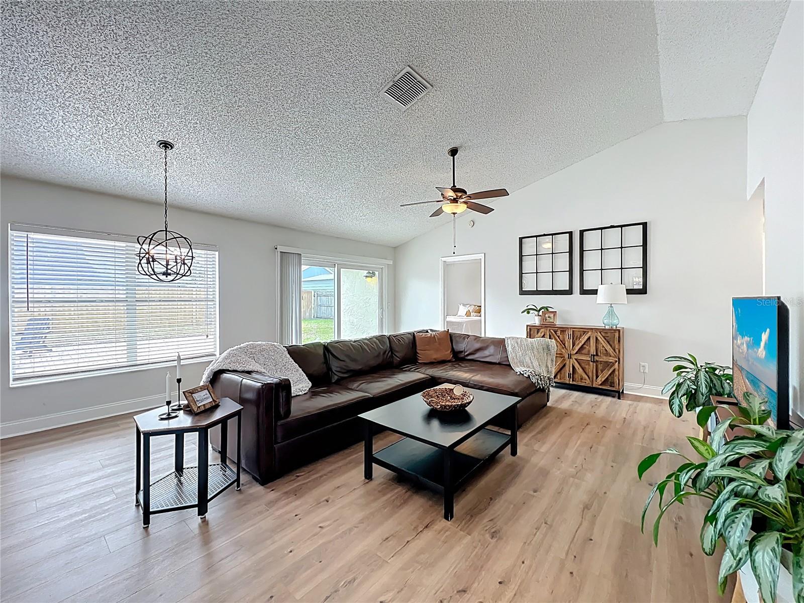 1433 PON PON CT, ORLANDO, FL, 32825