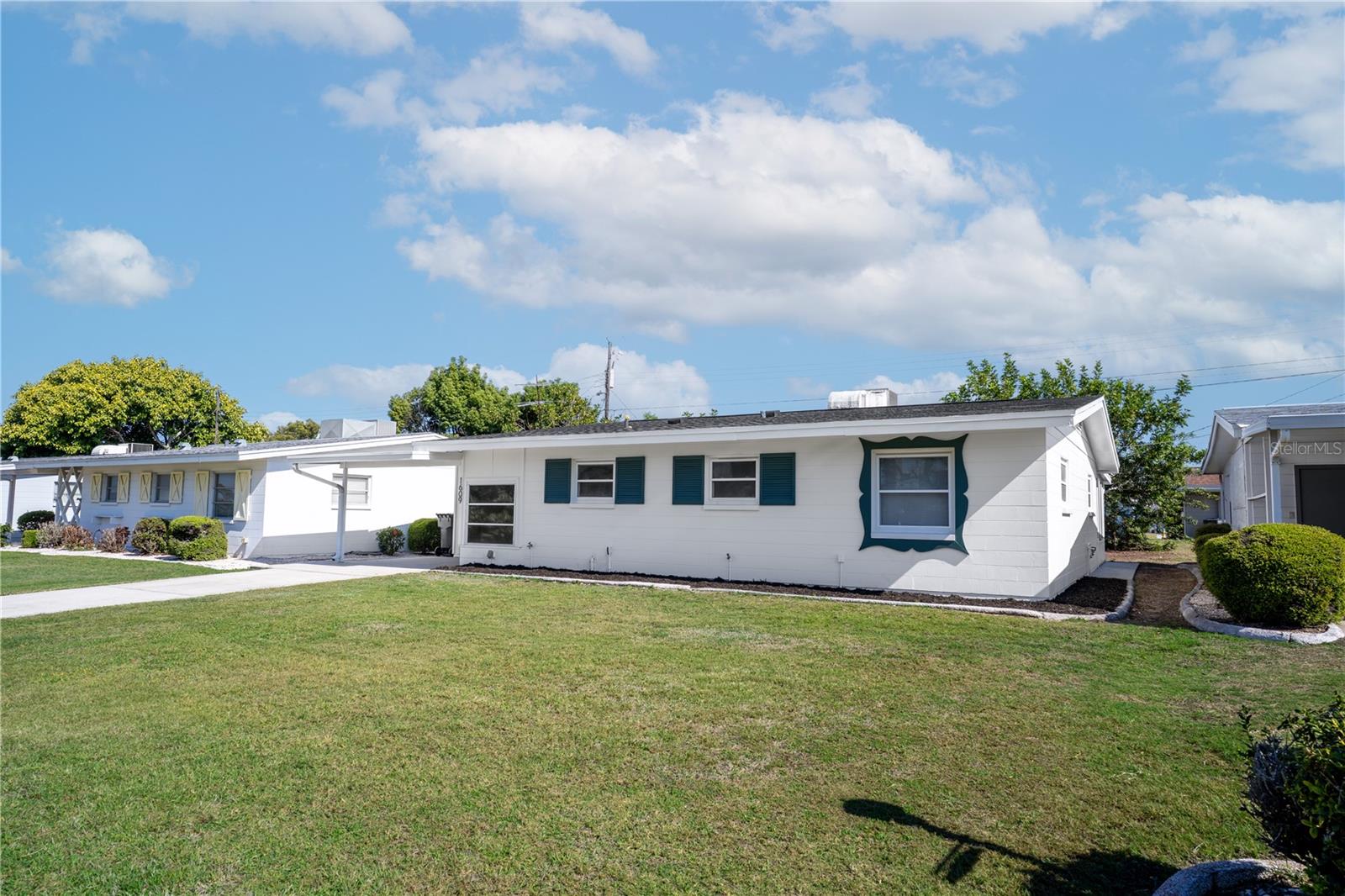 1609 COUNCIL DR, SUN CITY CENTER, FL, 33573