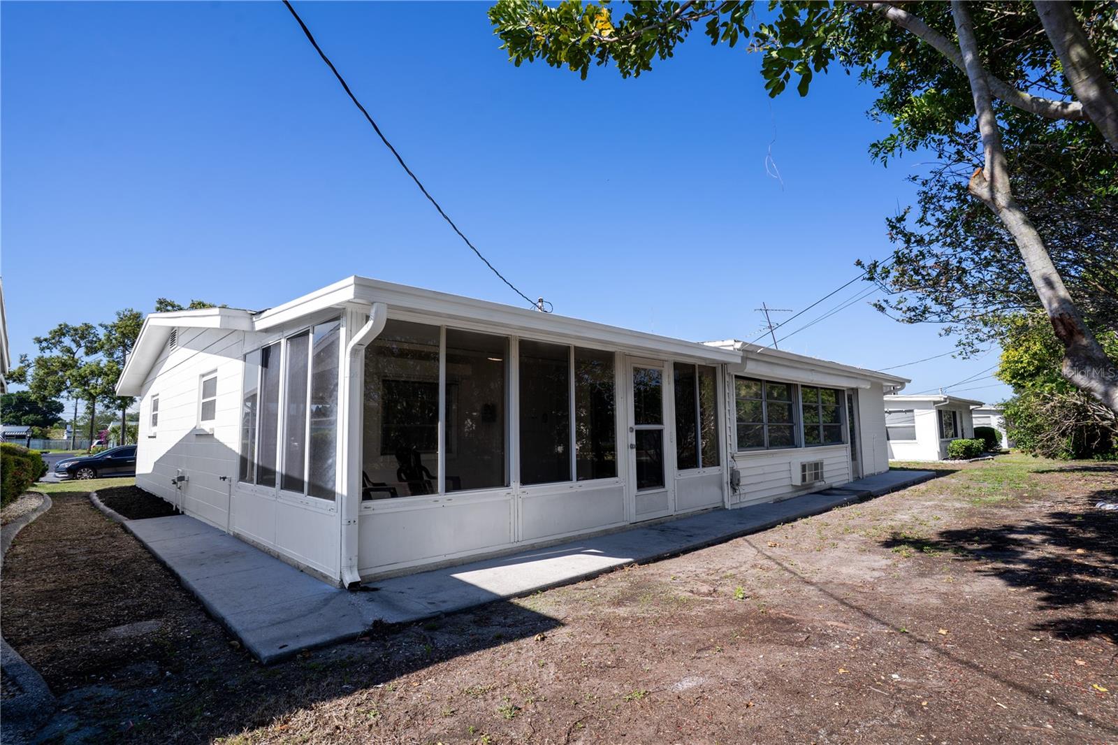 1609 COUNCIL DR, SUN CITY CENTER, FL, 33573